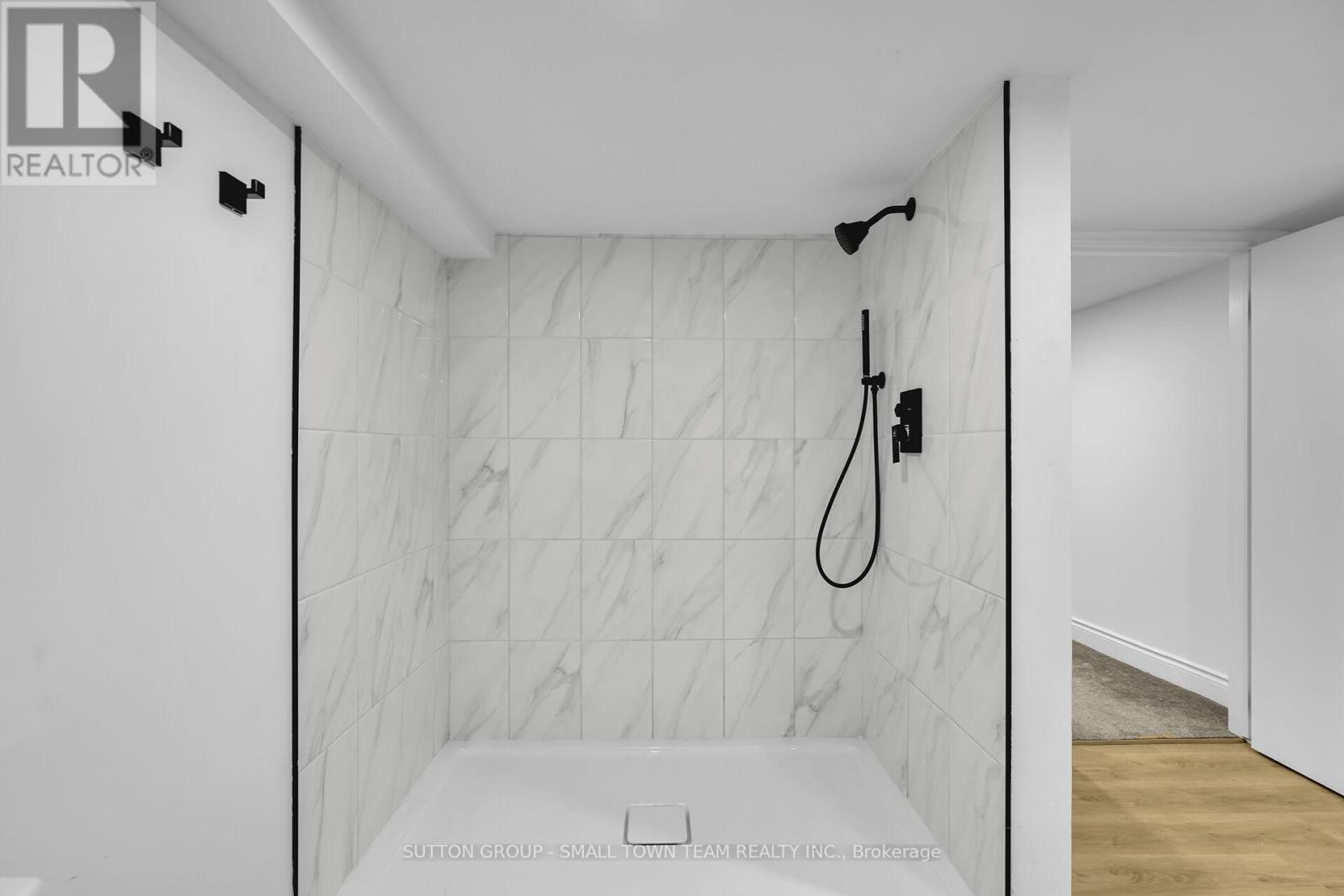 133 Emery Street E, London South, Ontario  N6C 2C9 - Photo 30 - X12548028