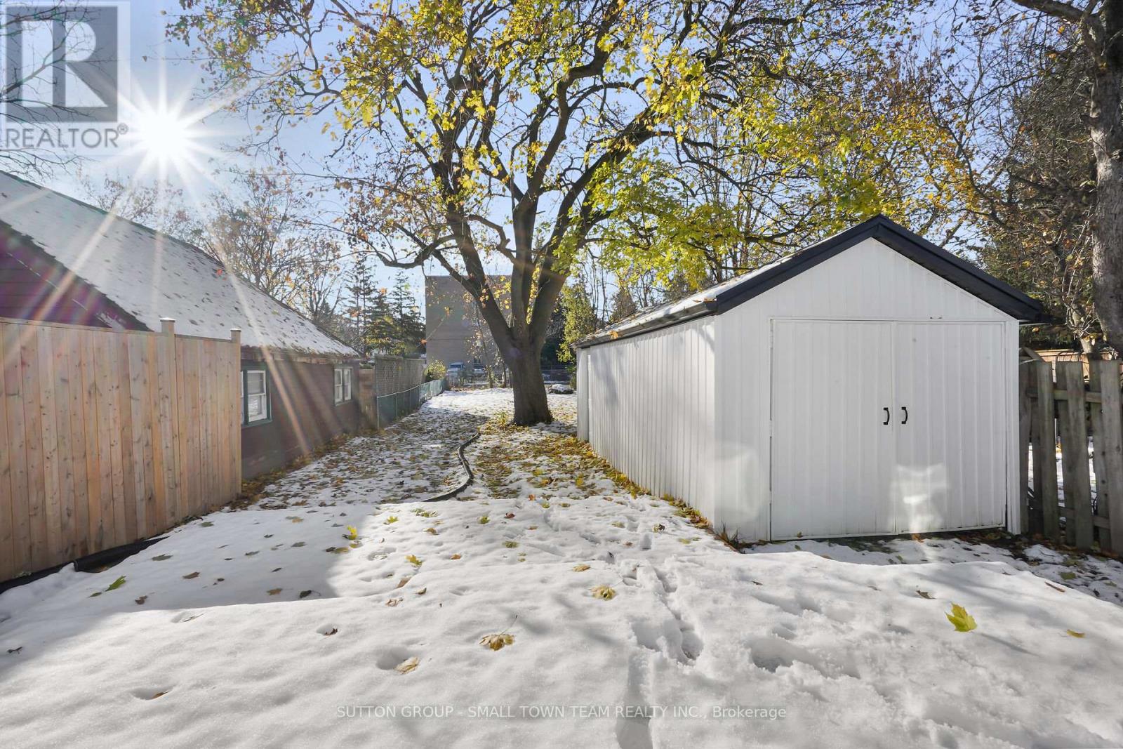 133 Emery Street E, London South, Ontario  N6C 2C9 - Photo 33 - X12548028