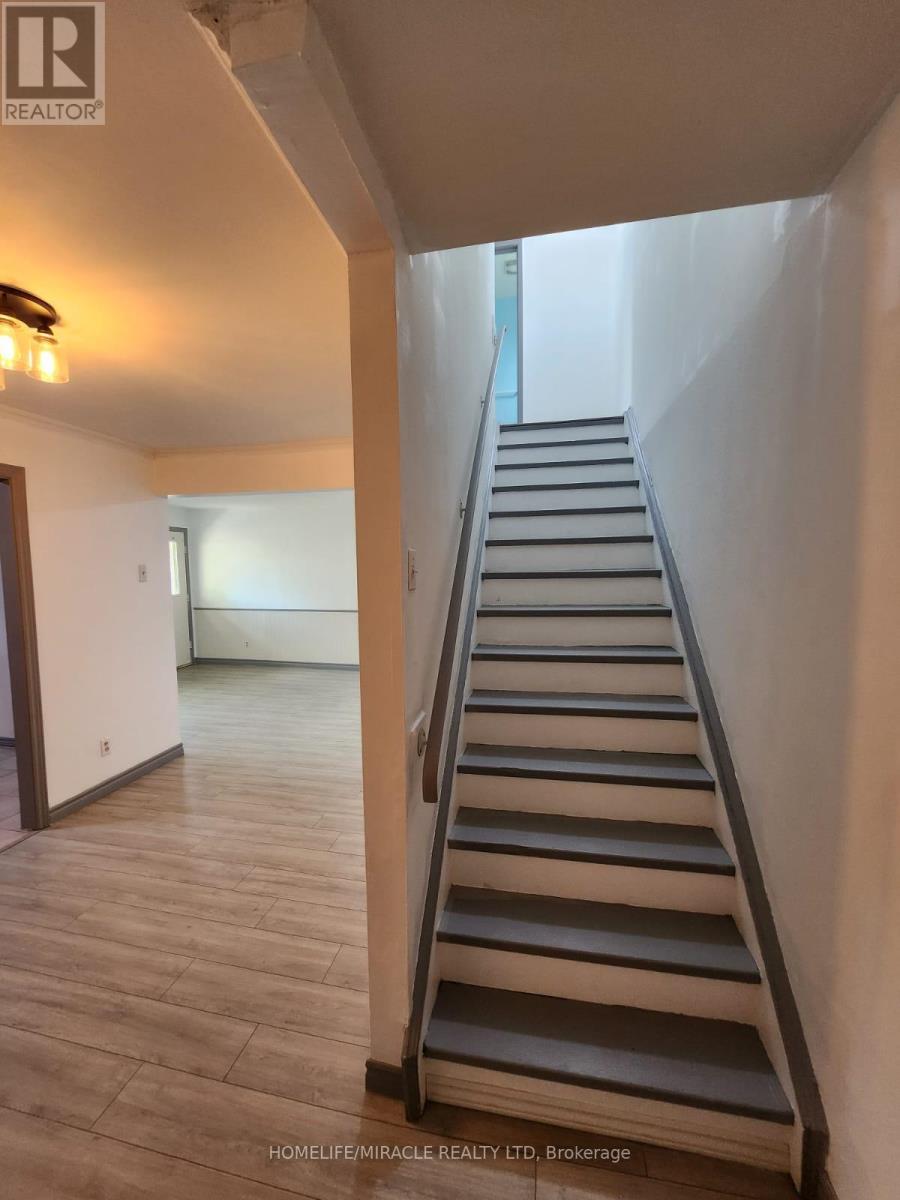 2 - 1100 Oxford Street, Oshawa, Ontario  L1J 6G4 - Photo 16 - E12402192