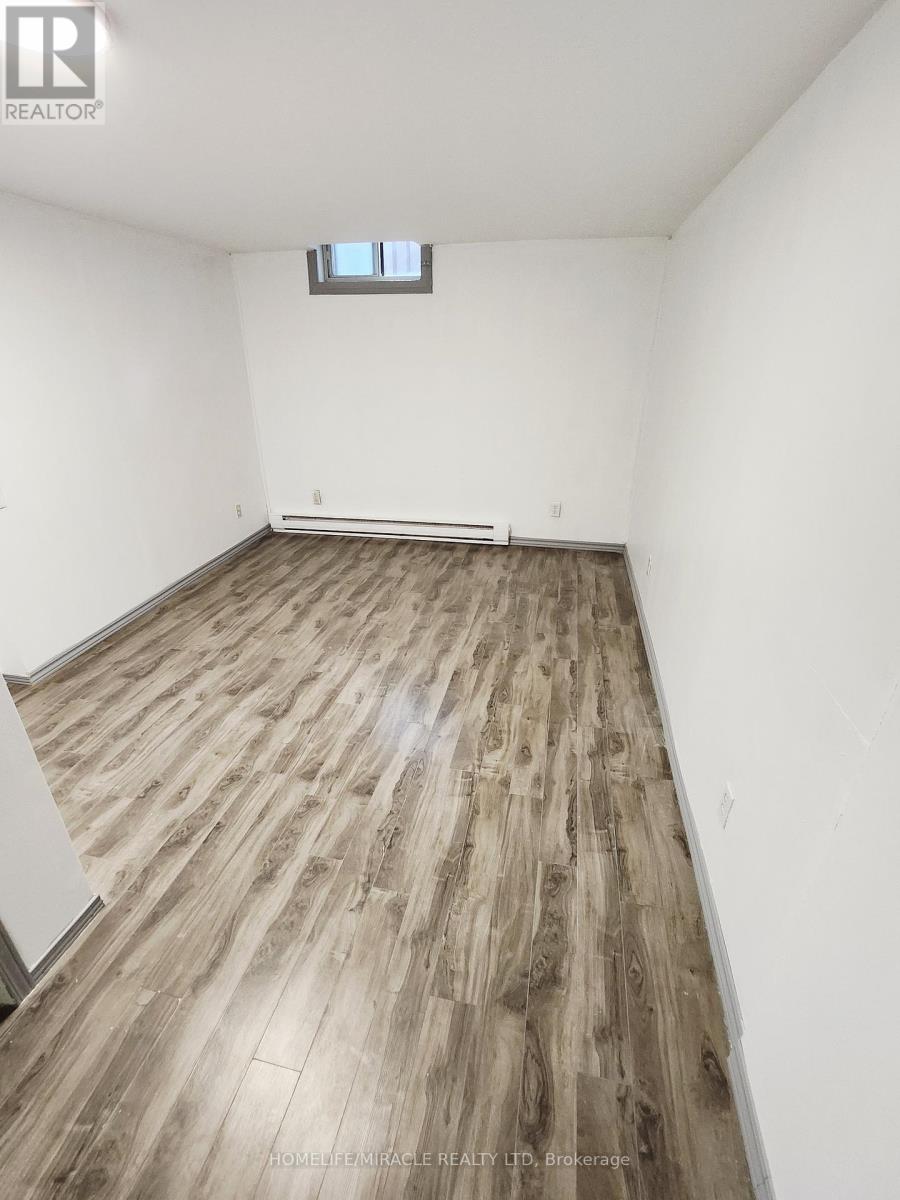 2 - 1100 Oxford Street, Oshawa, Ontario  L1J 6G4 - Photo 28 - E12402192