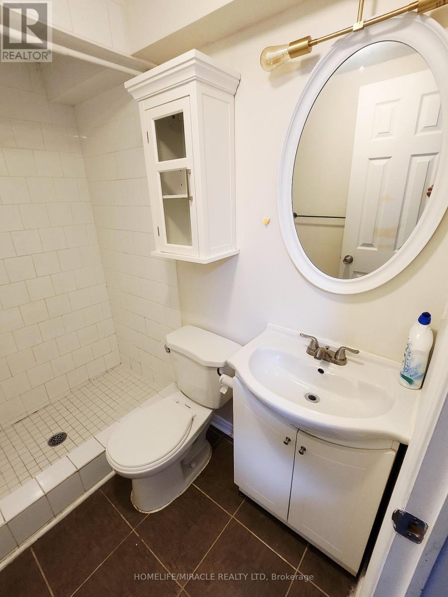 2 - 1100 Oxford Street, Oshawa, Ontario  L1J 6G4 - Photo 30 - E12402192