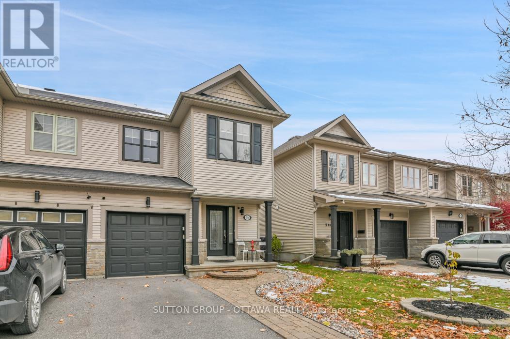 214 Trail Side Circle, Ottawa, Ontario K4A 5B4 - Photo 2 - X12548034