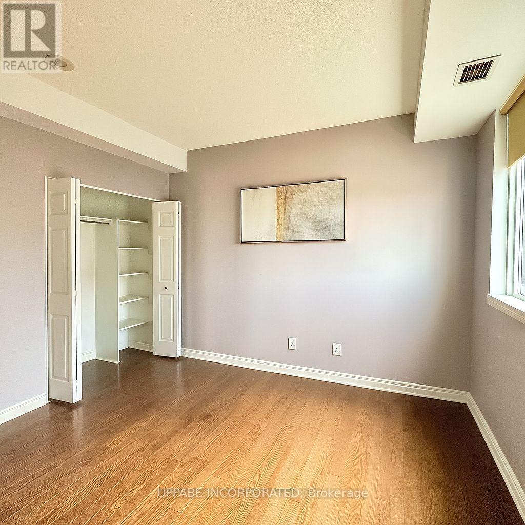 1308 - 134 York Street, Ottawa, Ontario  K1N 1K8 - Photo 9 - X12548078