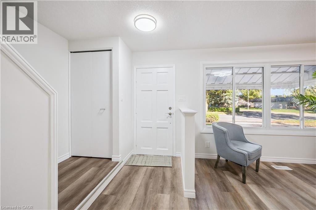 179 Traynor Avenue, Kitchener, Ontario  N2C 1W4 - Photo 4 - 40788472