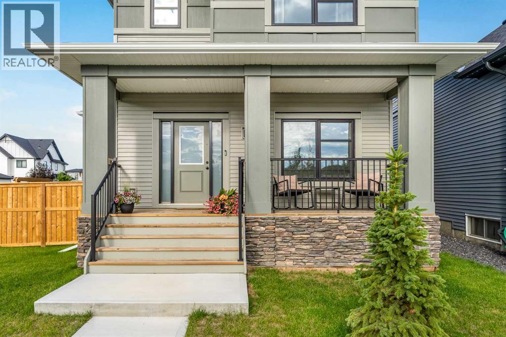 800 Reynolds Manor Sw, Airdrie, Alberta  T4B 5G2 - Photo 5 - A2267864