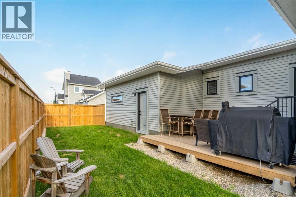 800 Reynolds Manor Sw, Airdrie, Alberta  T4B 5G2 - Photo 36 - A2267864