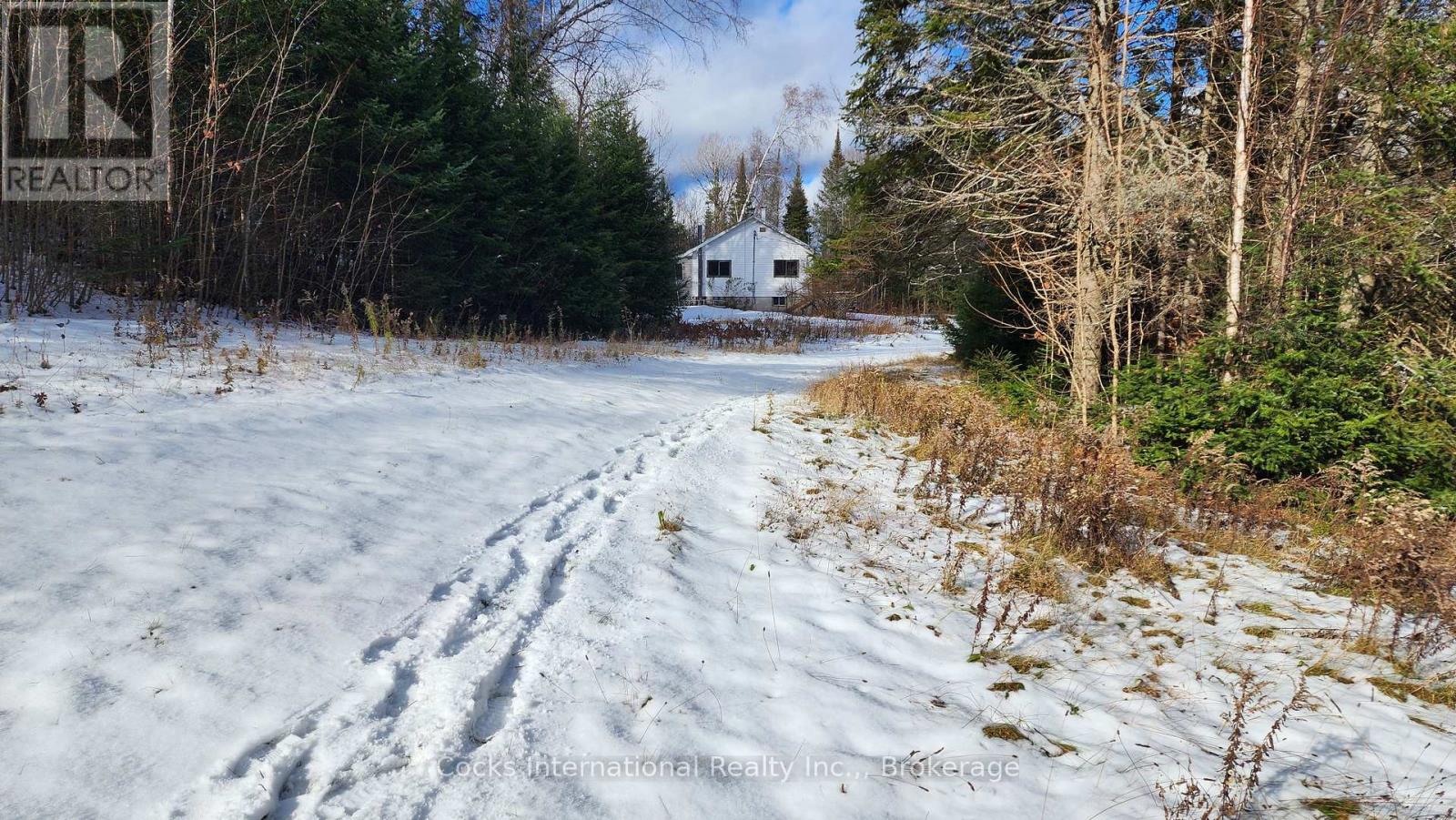 44 Expressway Road, Perry, Ontario P0A 1J0 - Photo 23 - X12548048