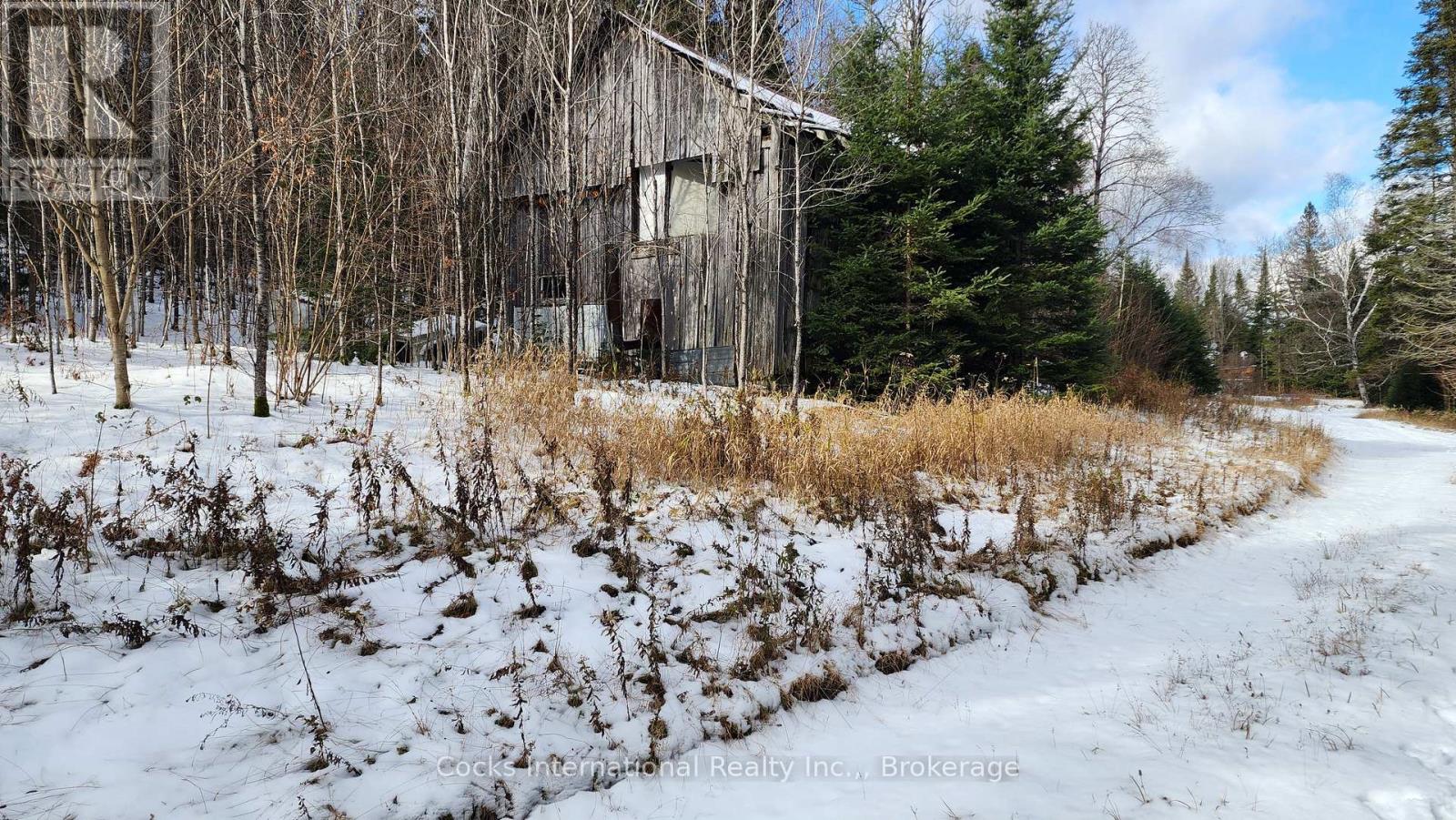 44 Expressway Road, Perry, Ontario P0A 1J0 - Photo 30 - X12548048