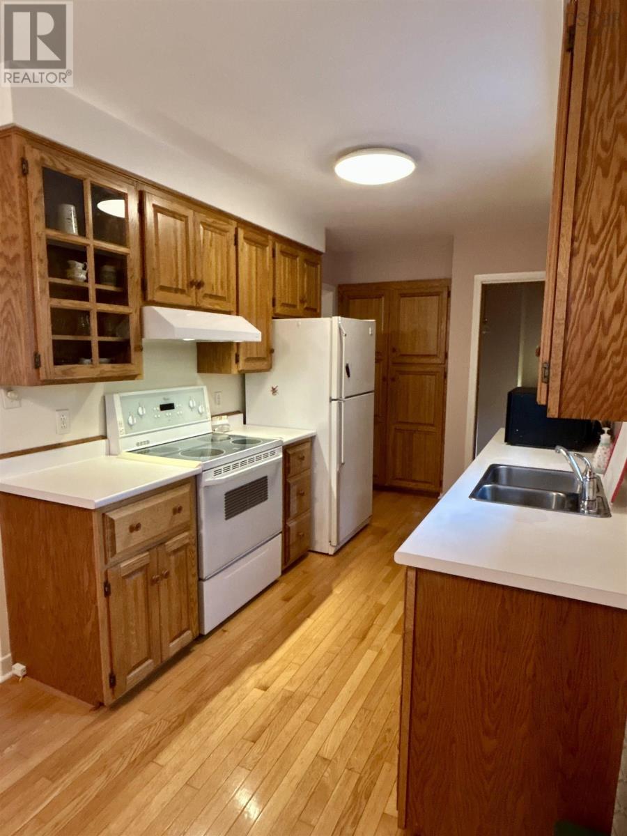 249 Poplar Street, Pictou, Nova Scotia  B0K 1H0 - Photo 9 - 202527693