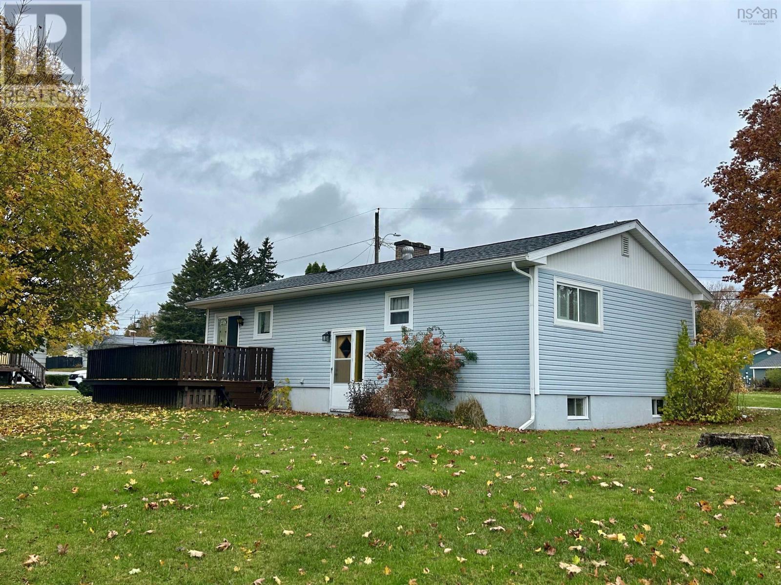 249 Poplar Street, Pictou, Nova Scotia  B0K 1H0 - Photo 38 - 202527693