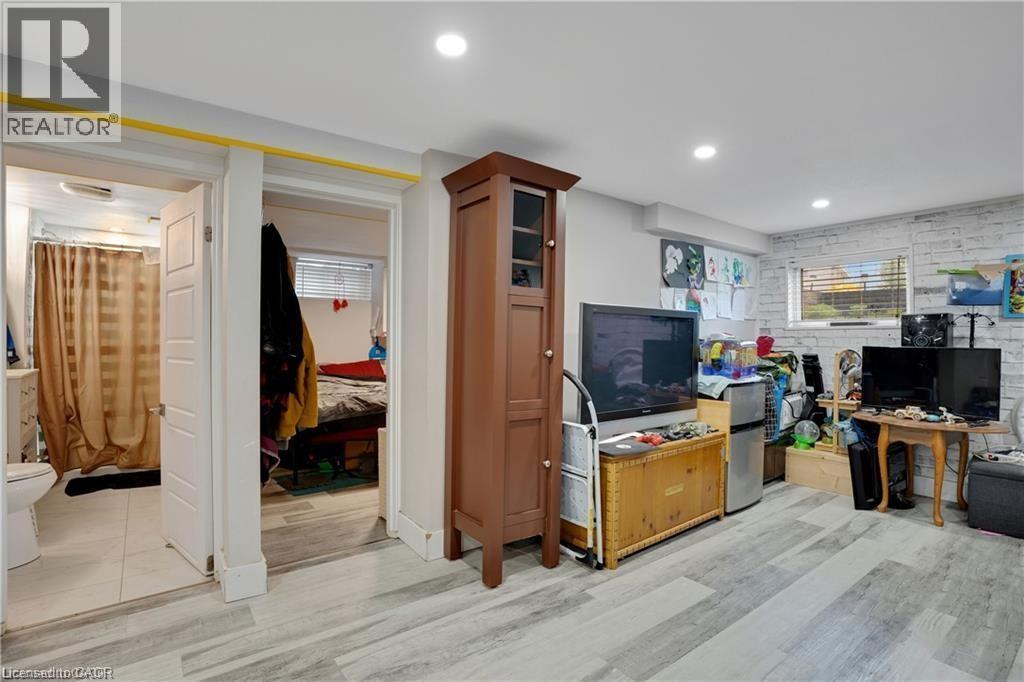 111 Franklin Street N, Kitchener, Ontario N2A 1Y3 - Photo 26 - 40787999