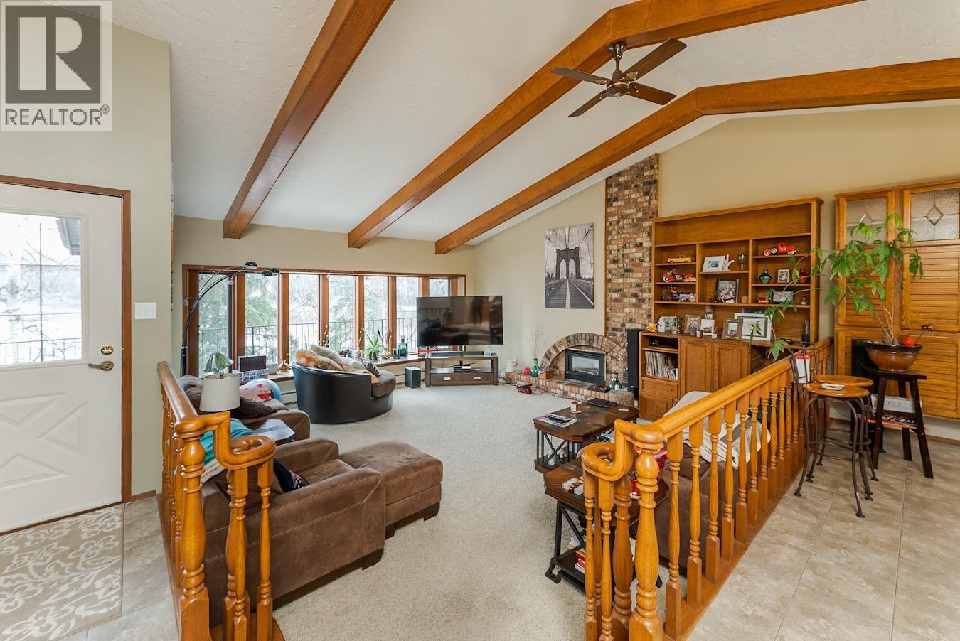 1460 Taylor Drive, Prince George, British Columbia V2L 1A2 - Photo 3 - R3067436