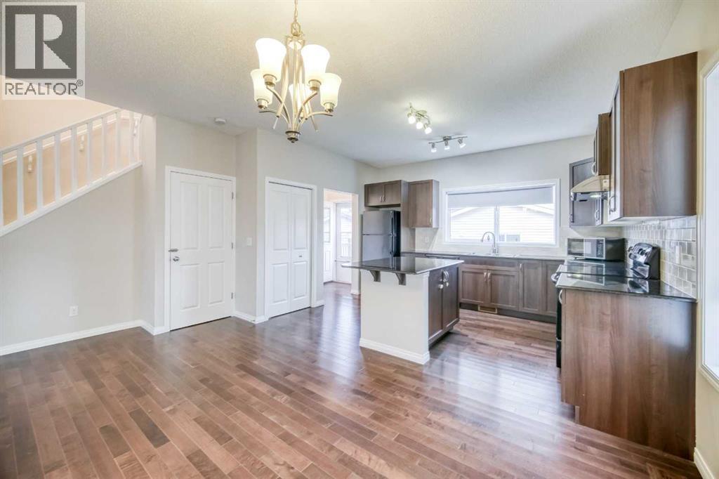 37 Panton View Nw, Calgary, Alberta  T3K 0W2 - Photo 13 - A2254483