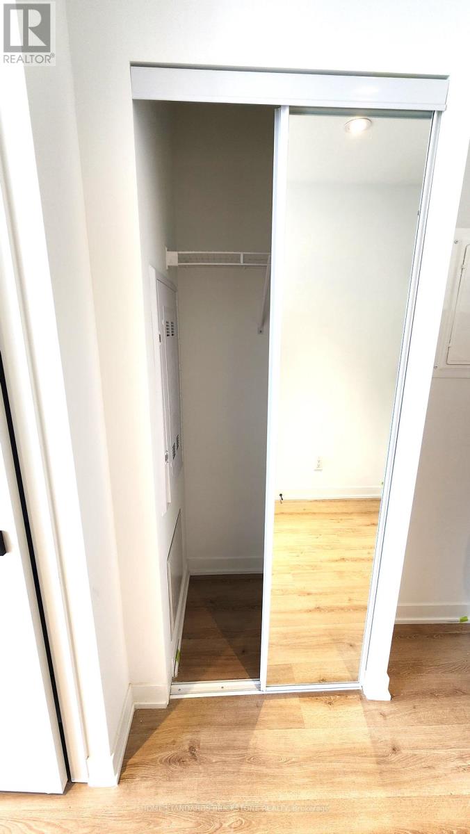 2712 - 319 Jarvis Street E, Toronto, Ontario  M5B 0C8 - Photo 12 - C12548024