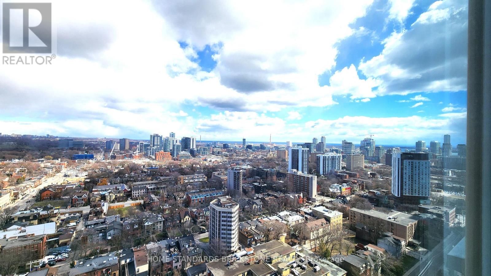 2712 - 319 Jarvis Street E, Toronto, Ontario  M5B 0C8 - Photo 3 - C12548024