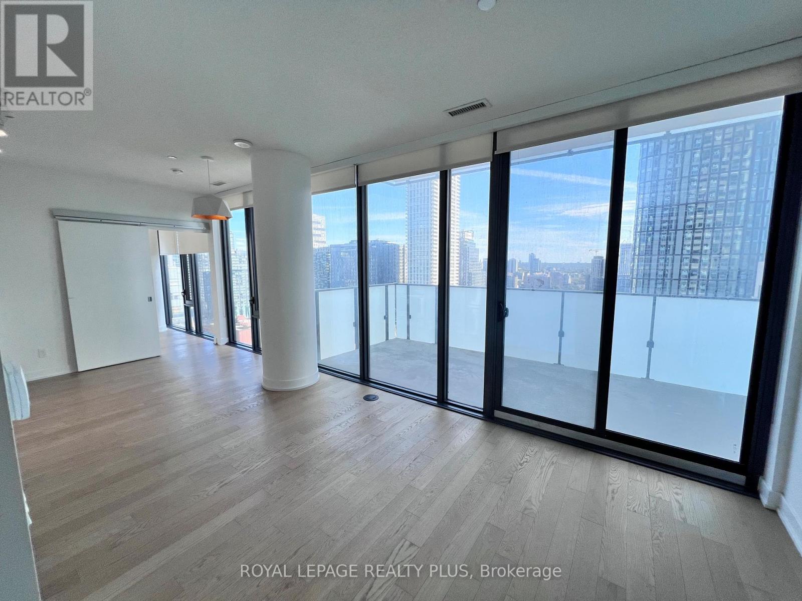 2416 - 25 Richmond Street E, Toronto, Ontario  M5C 0A6 - Photo 18 - C12548040