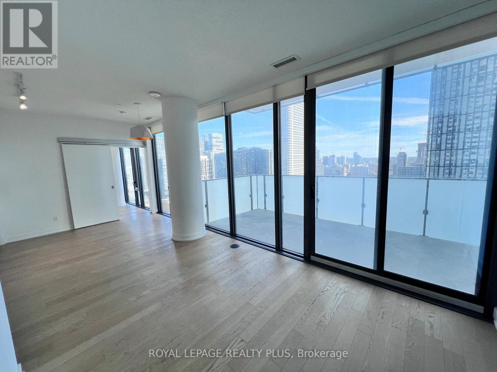 2416 - 25 Richmond Street E, Toronto, Ontario  M5C 0A6 - Photo 19 - C12548040