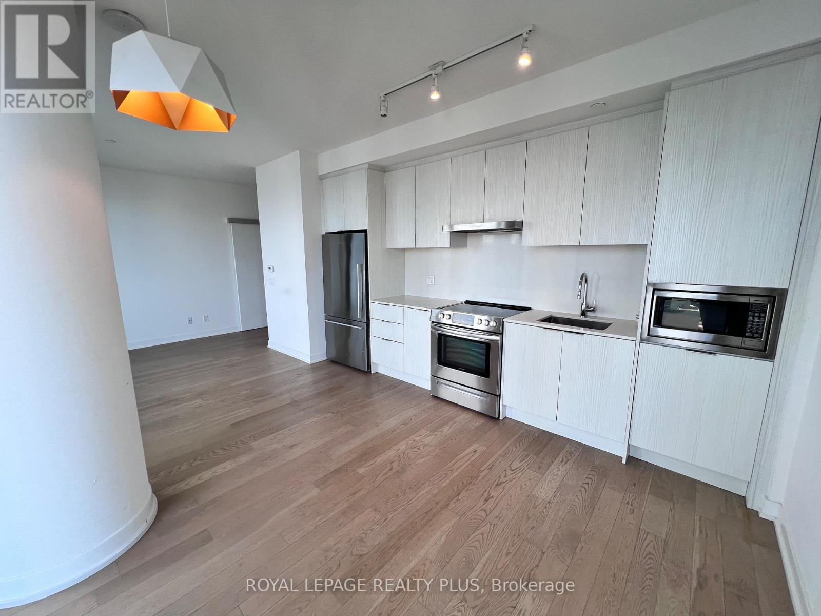 2416 - 25 Richmond Street E, Toronto, Ontario  M5C 0A6 - Photo 6 - C12548040