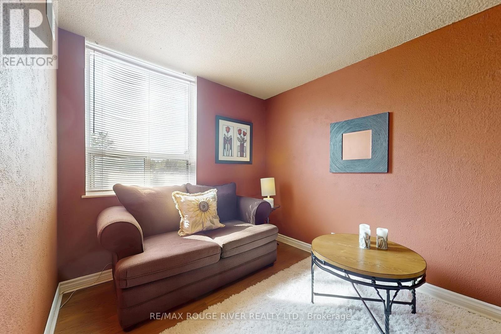 210 - 10 Muirhead Road, Toronto, Ontario  M2J 4P9 - Photo 12 - C12548060