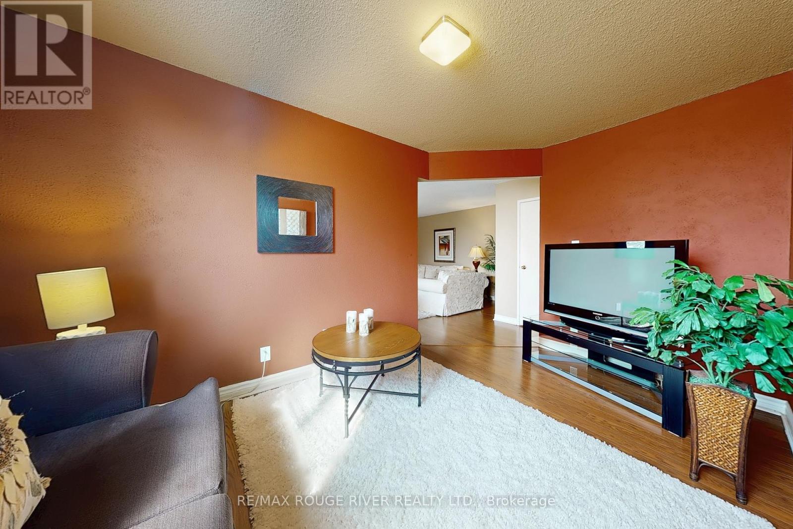 210 - 10 Muirhead Road, Toronto, Ontario  M2J 4P9 - Photo 13 - C12548060