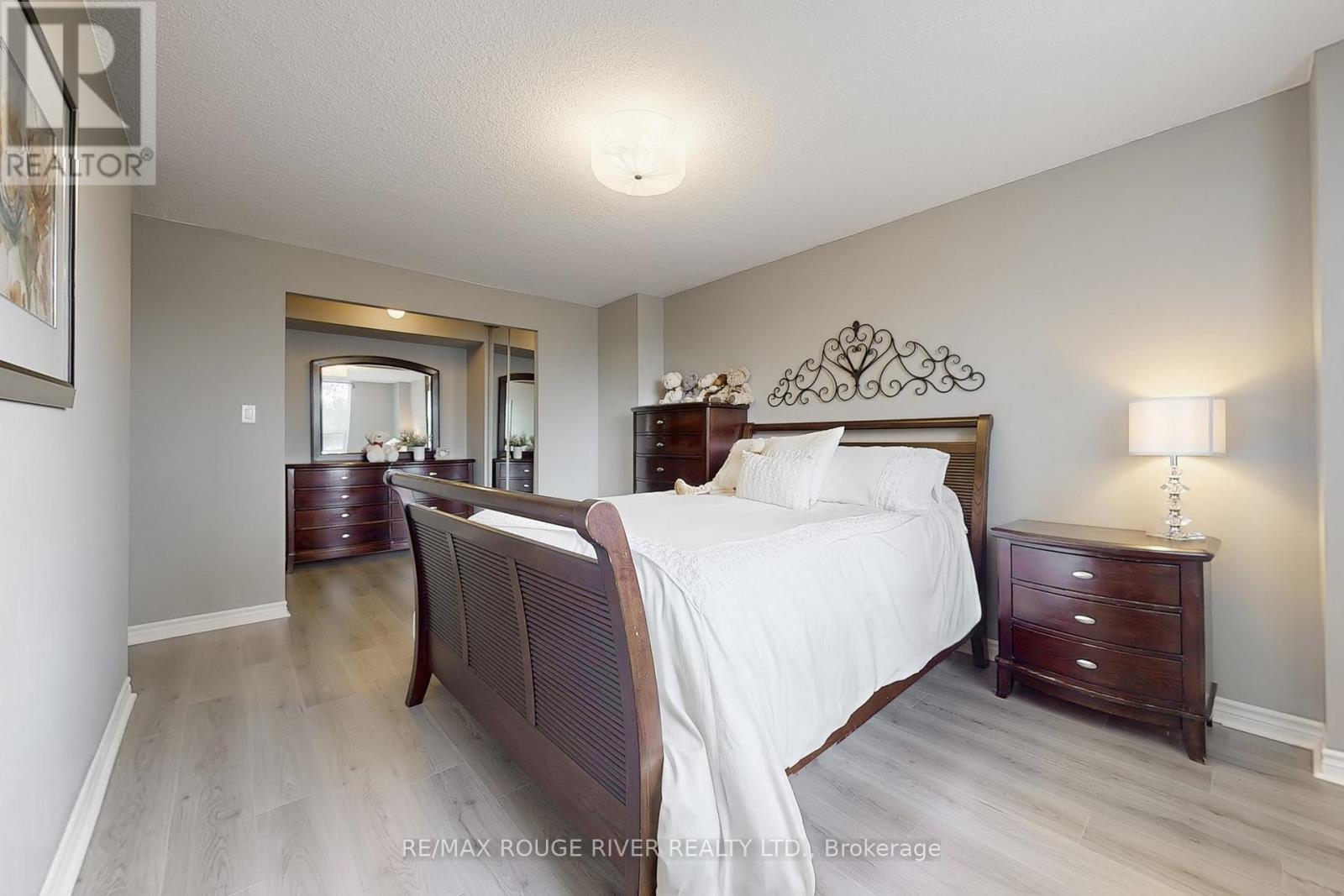 210 - 10 Muirhead Road, Toronto, Ontario  M2J 4P9 - Photo 21 - C12548060