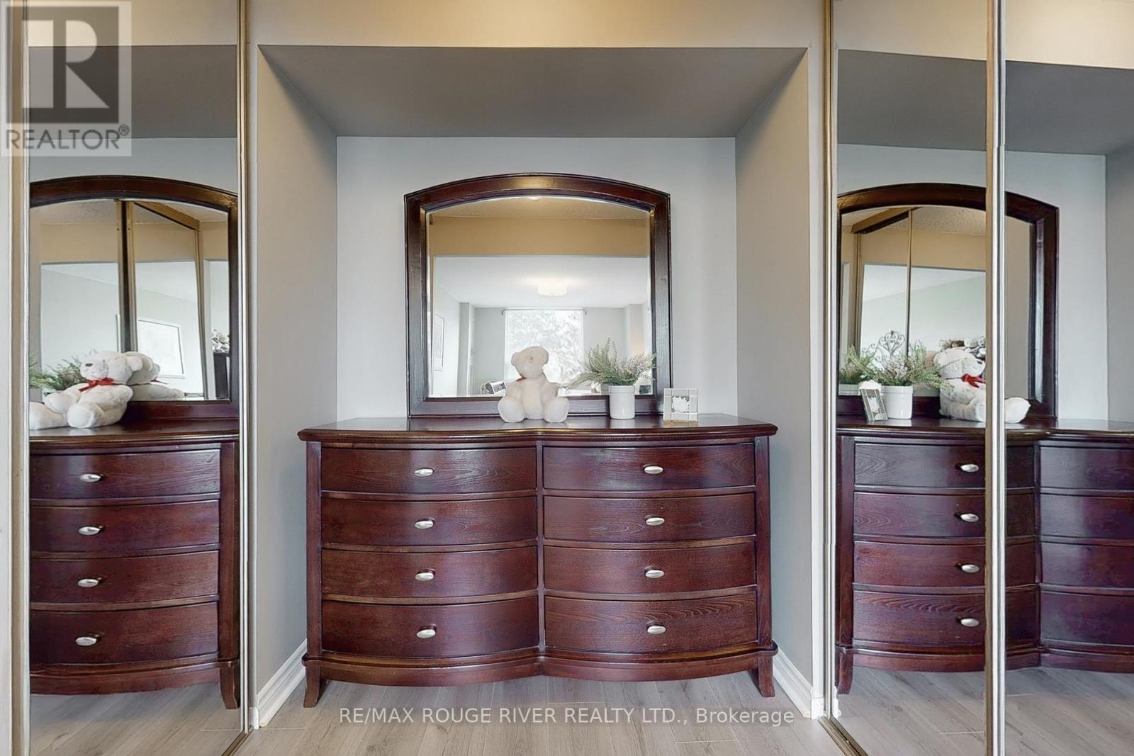 210 - 10 Muirhead Road, Toronto, Ontario  M2J 4P9 - Photo 22 - C12548060