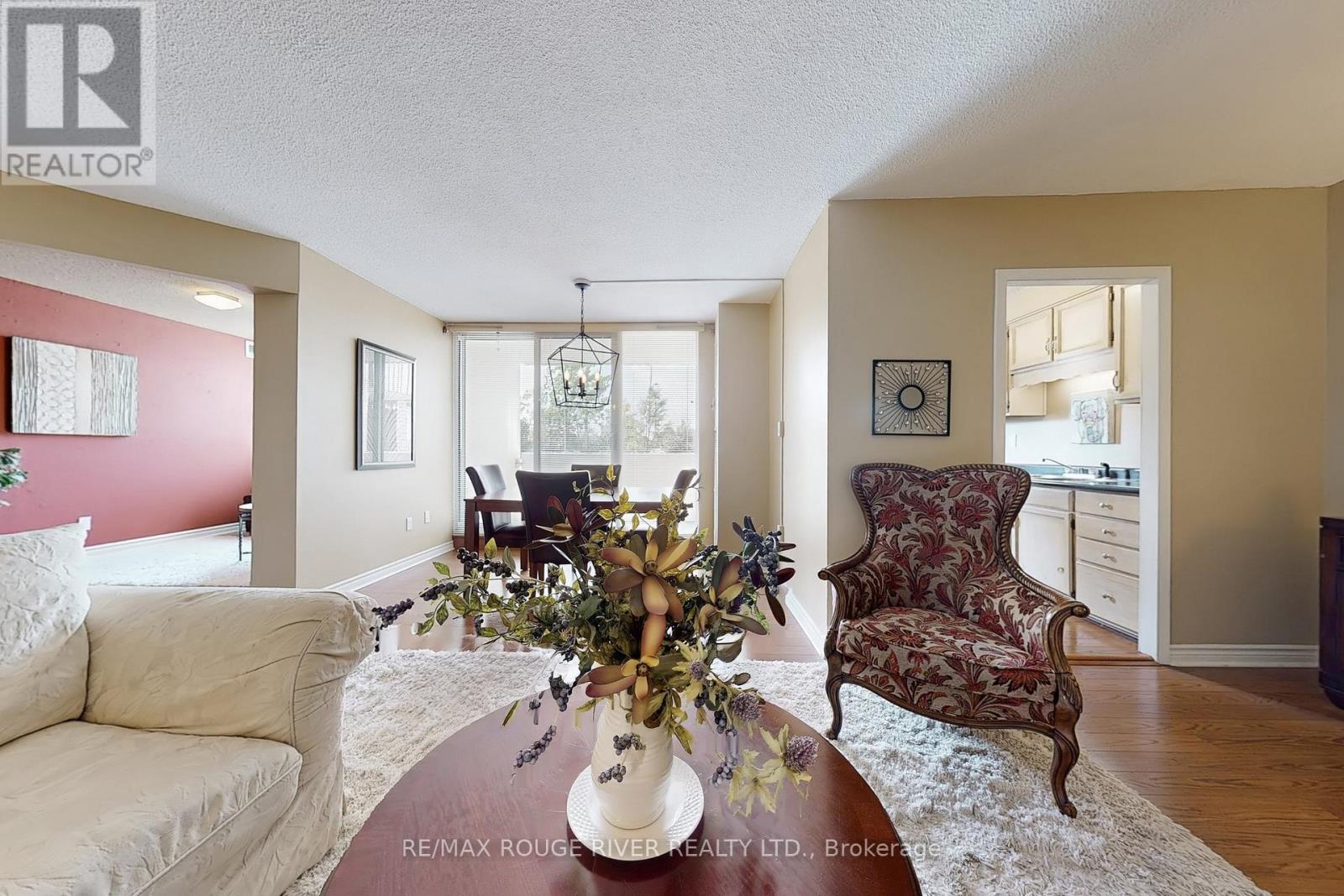 210 - 10 Muirhead Road, Toronto, Ontario  M2J 4P9 - Photo 8 - C12548060