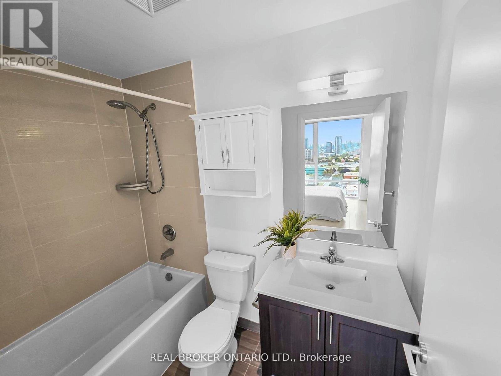 2210 - 55 Ann O'reilly Road, Toronto, Ontario  M2J 0E1 - Photo 11 - C12548064