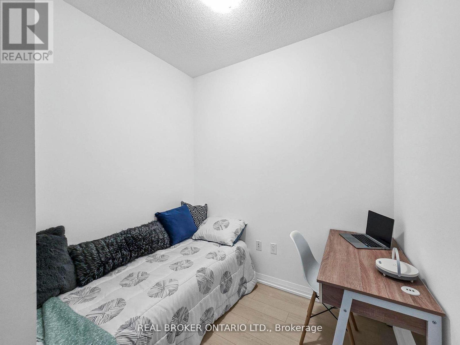 2210 - 55 Ann O'reilly Road, Toronto, Ontario  M2J 0E1 - Photo 12 - C12548064