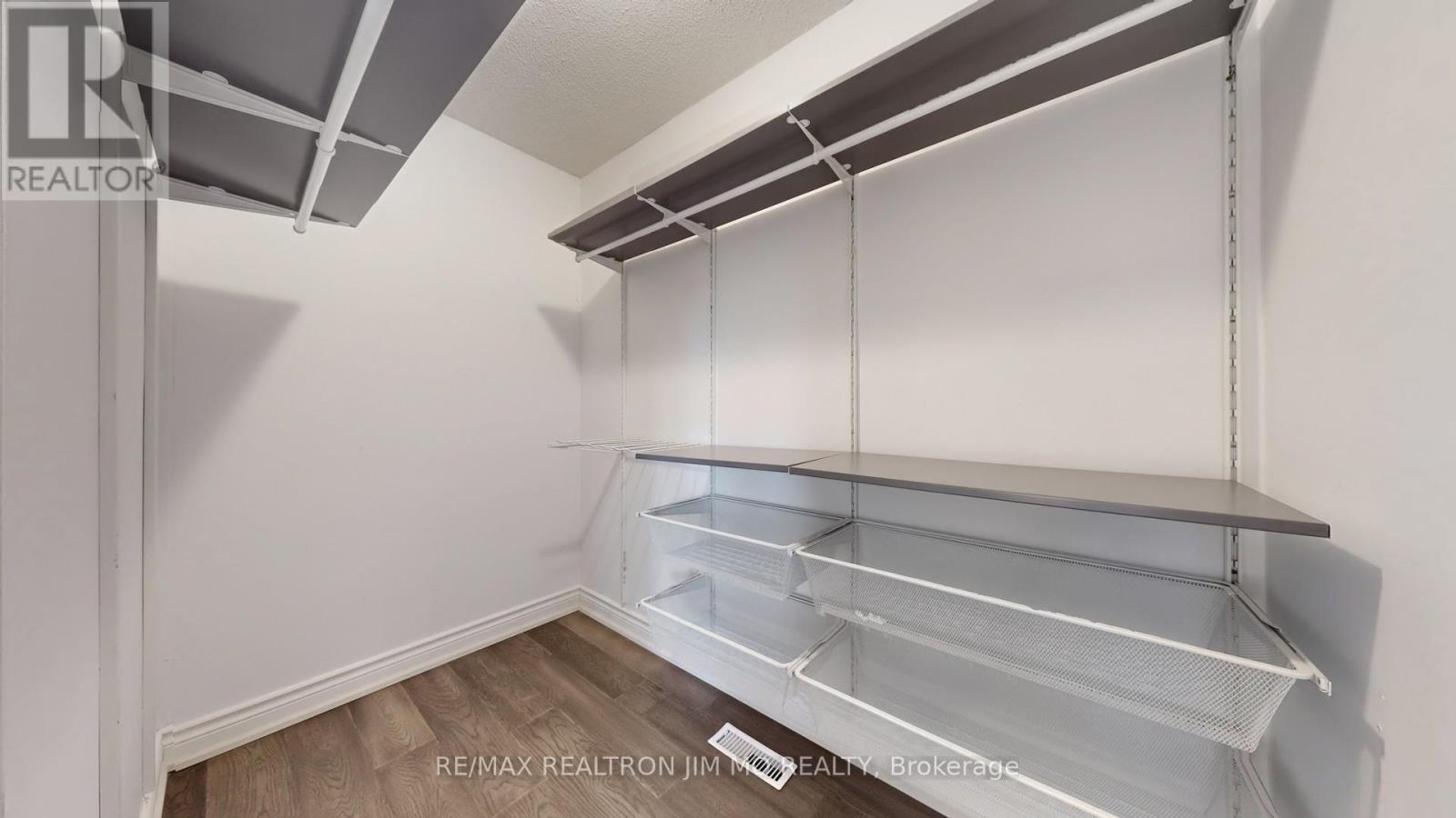 431 Stone Road, Aurora, Ontario L4G 6Z5 - Photo 32 - N12543880