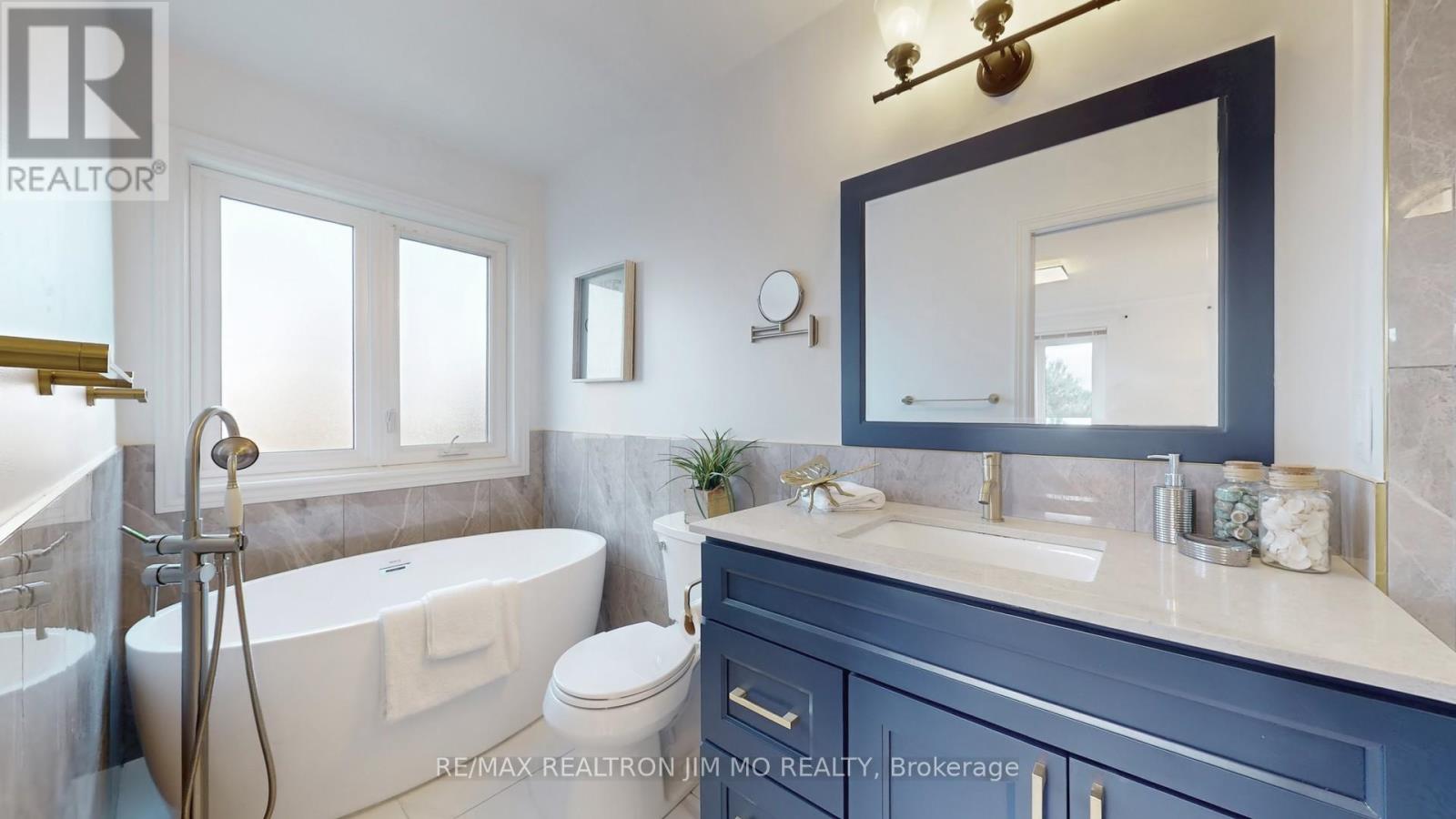 431 Stone Road, Aurora, Ontario L4G 6Z5 - Photo 33 - N12543880