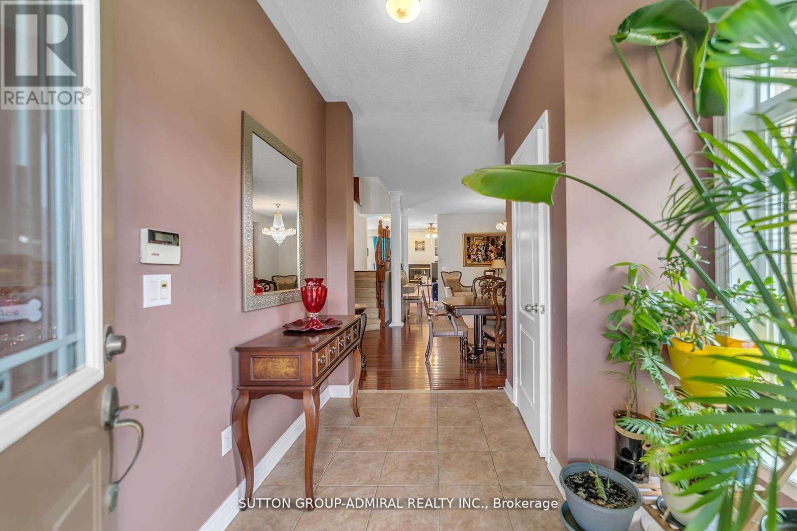 70 Blackforest Drive, Richmond Hill, Ontario  L4E 4R5 - Photo 2 - N12548032