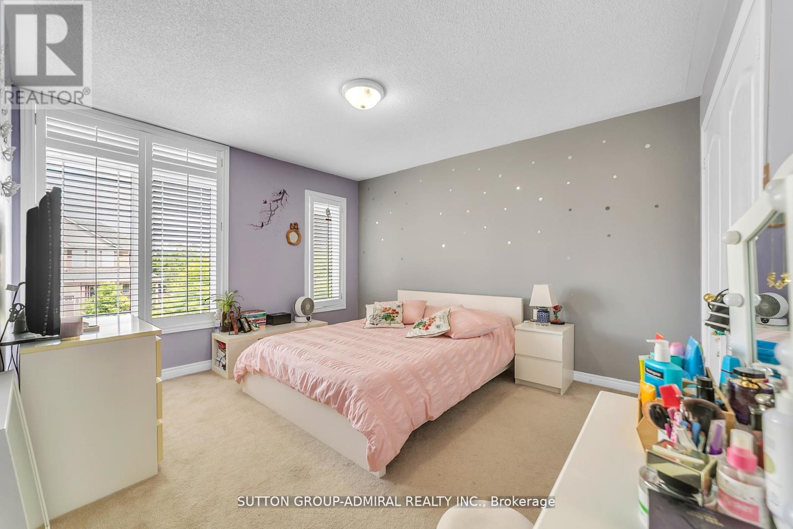 70 Blackforest Drive, Richmond Hill, Ontario  L4E 4R5 - Photo 22 - N12548032