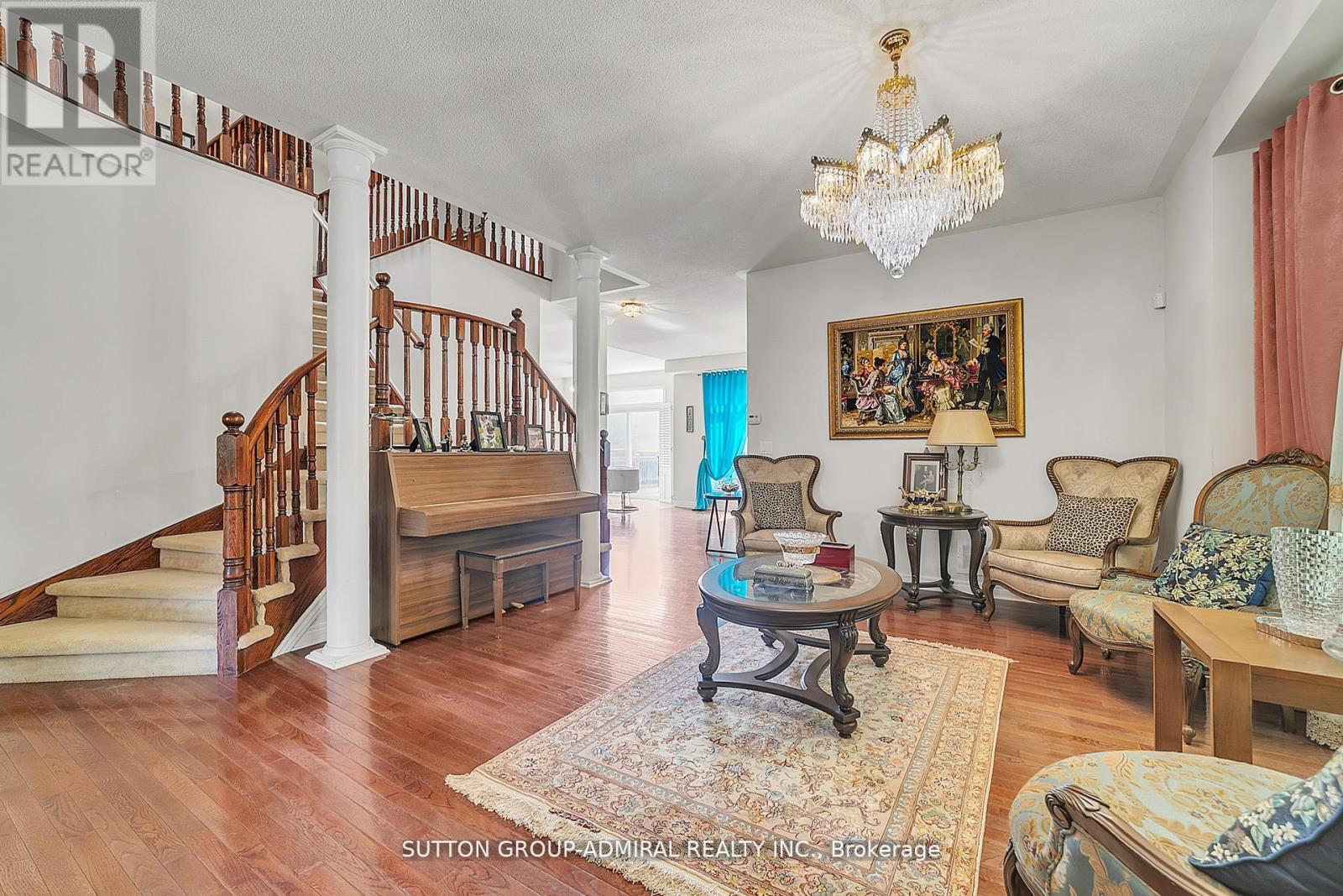 70 Blackforest Drive, Richmond Hill, Ontario  L4E 4R5 - Photo 3 - N12548032