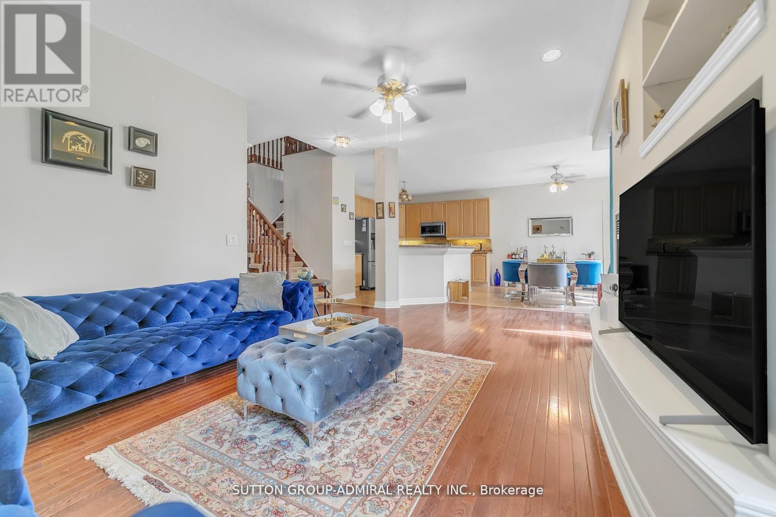 70 Blackforest Drive, Richmond Hill, Ontario  L4E 4R5 - Photo 7 - N12548032