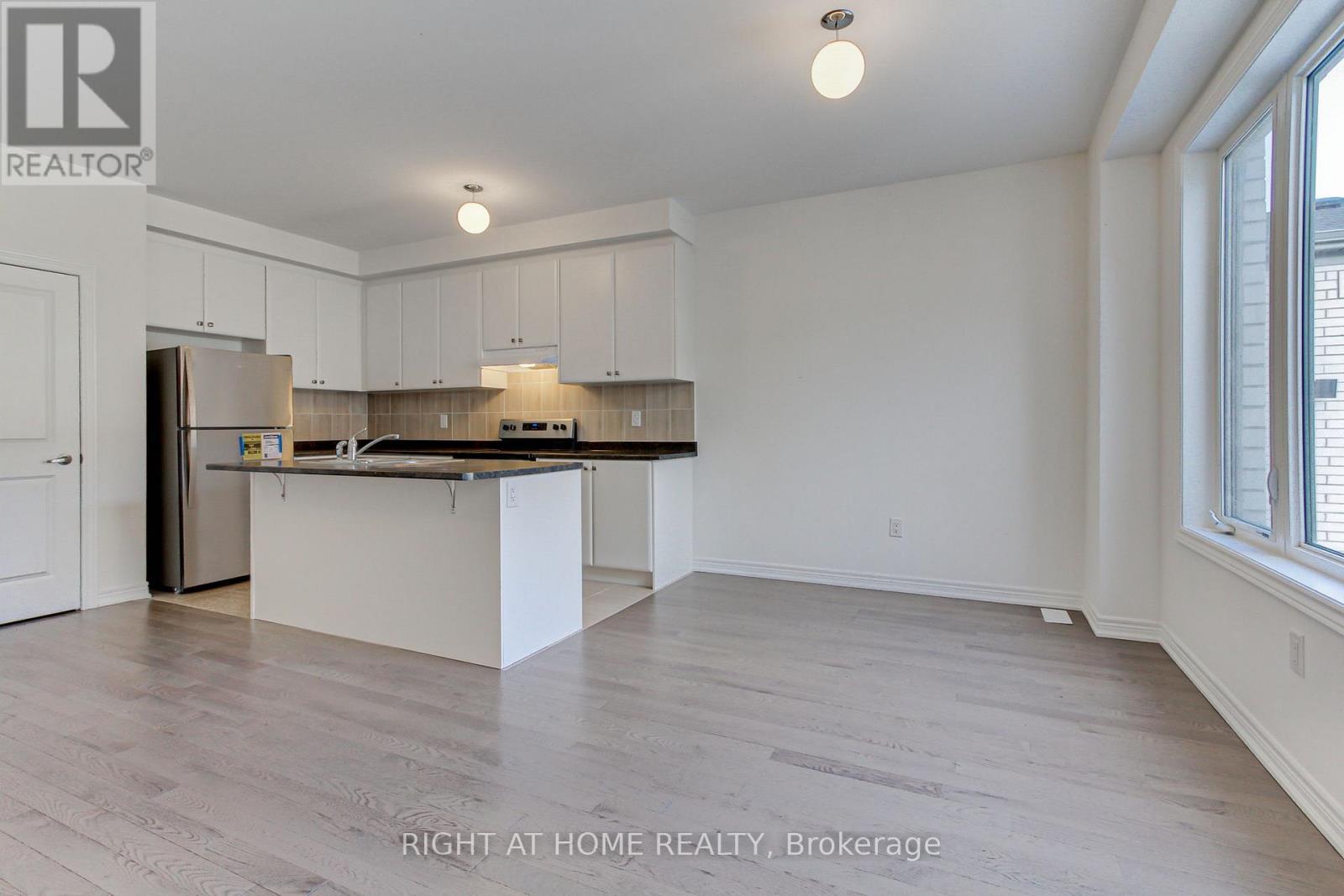 10173 Huntington Road, Vaughan, Ontario  L4H 5J5 - Photo 11 - N12548038