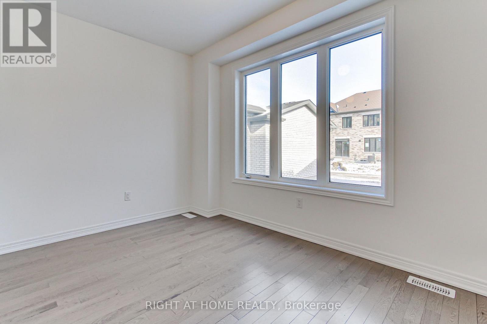 10173 Huntington Road, Vaughan, Ontario  L4H 5J5 - Photo 14 - N12548038