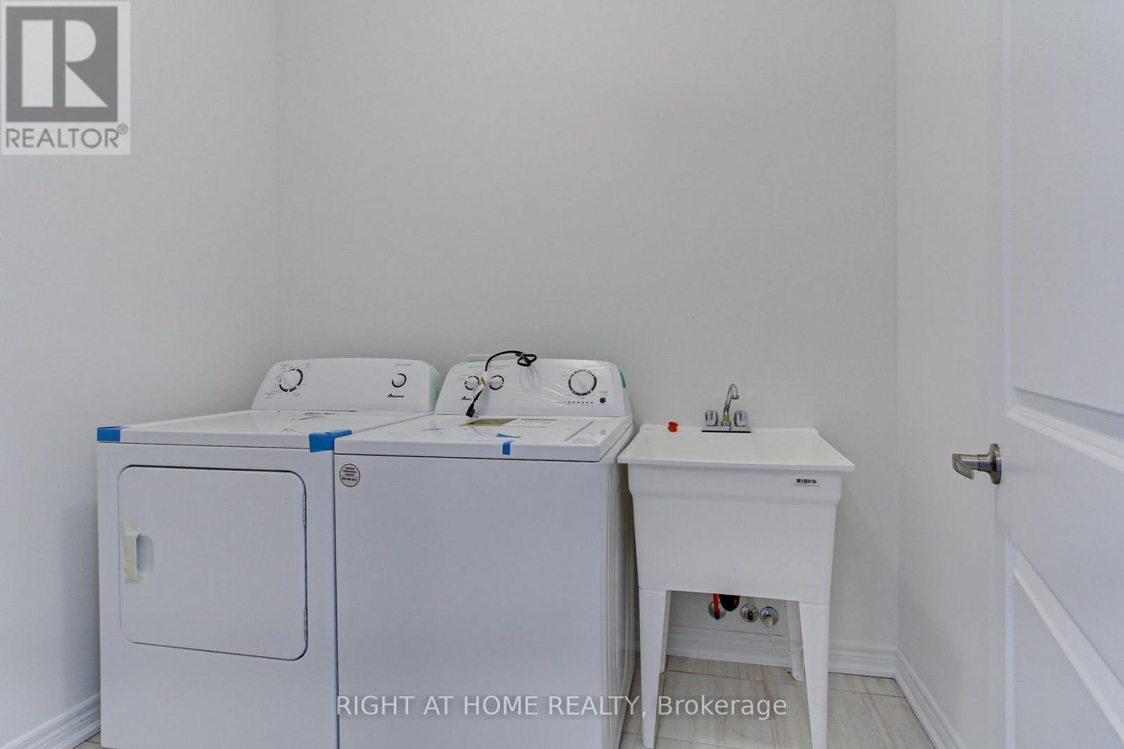 10173 Huntington Road, Vaughan, Ontario  L4H 5J5 - Photo 37 - N12548038