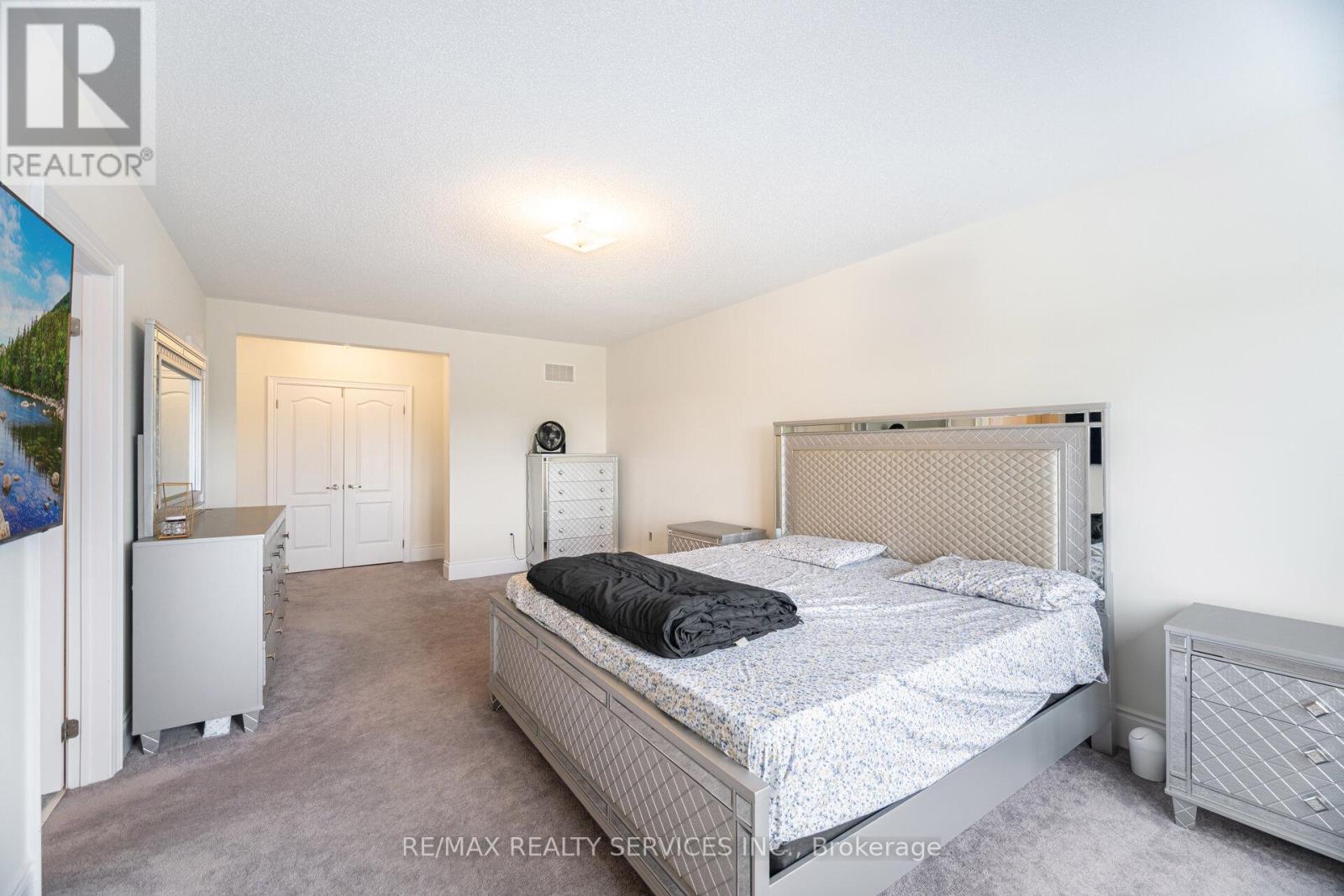 38 Foxsparrow Road, Brampton, Ontario  L6V 3P5 - Photo 29 - W12548072