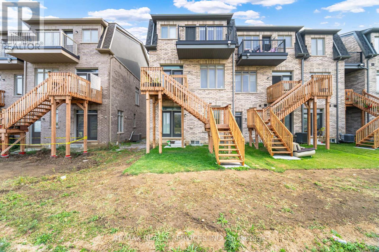 38 Foxsparrow Road, Brampton, Ontario  L6V 3P5 - Photo 43 - W12548072