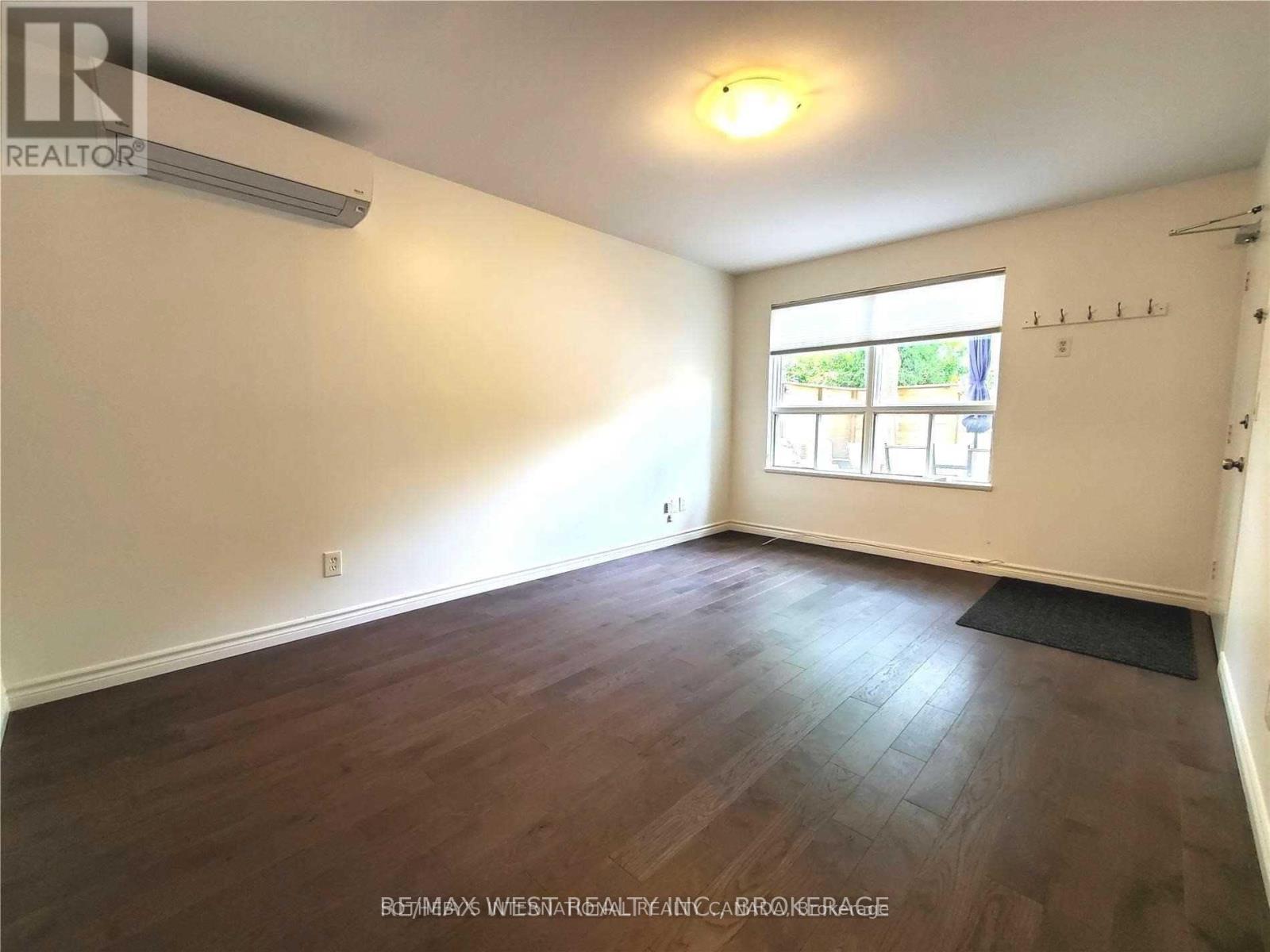 1458 Bayview Avenue, Toronto, Ontario  M4G 3B3 - Photo 17 - C12547966