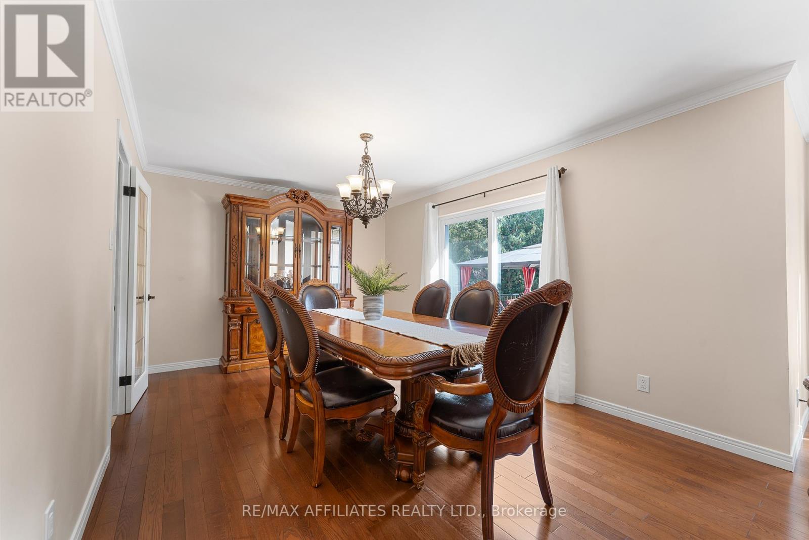 14 Panandrick View Drive, Ottawa, Ontario K2W 1A5 - Photo 10 - X12460798