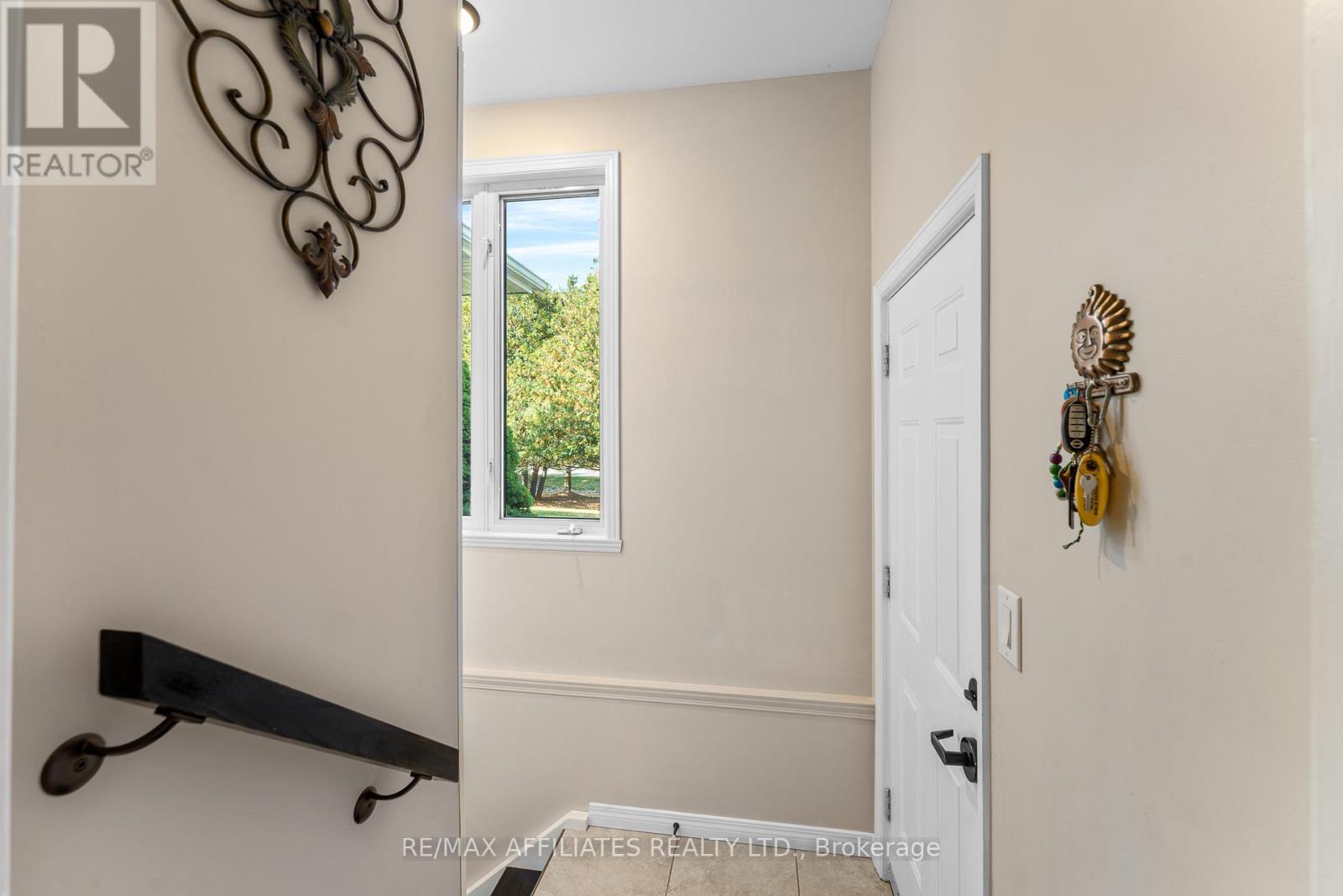 14 Panandrick View Drive, Ottawa, Ontario K2W 1A5 - Photo 32 - X12460798