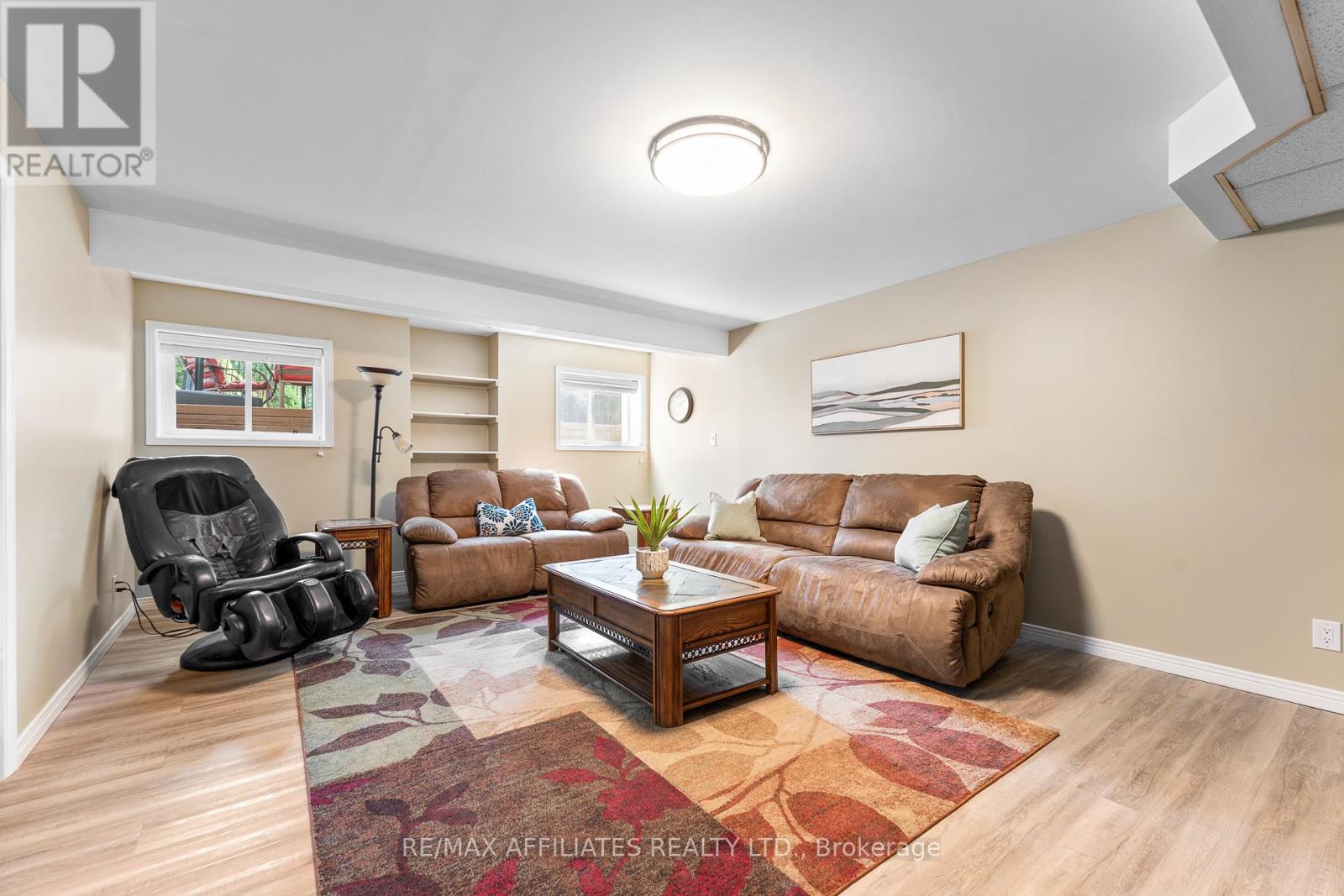 14 Panandrick View Drive, Ottawa, Ontario K2W 1A5 - Photo 34 - X12460798