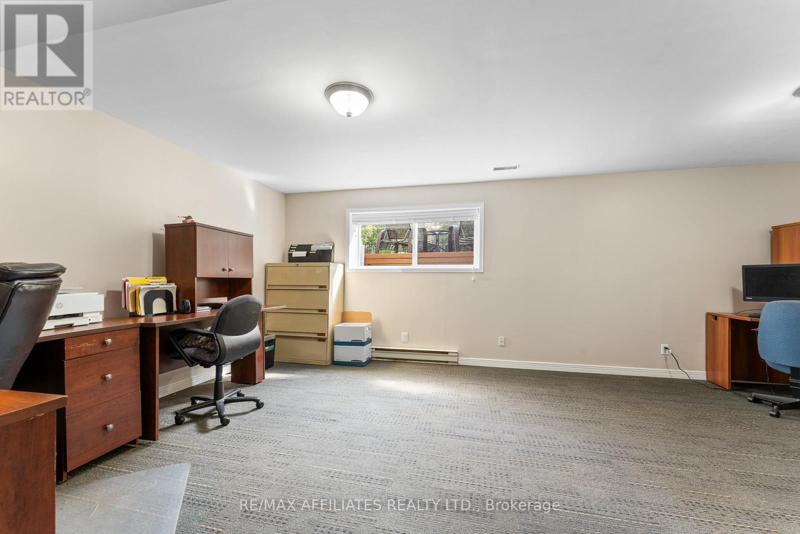 14 Panandrick View Drive, Ottawa, Ontario K2W 1A5 - Photo 40 - X12460798