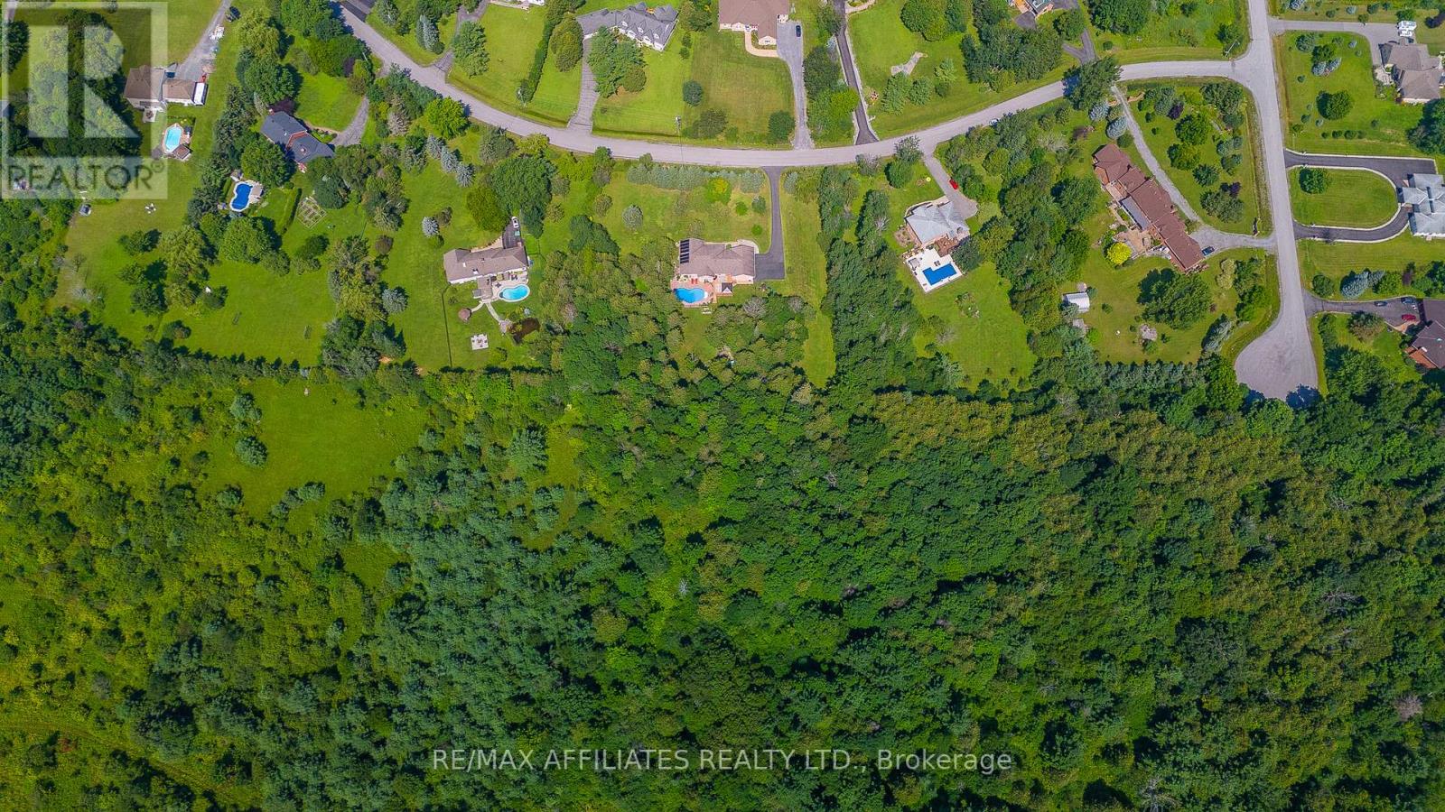 14 Panandrick View Drive, Ottawa, Ontario K2W 1A5 - Photo 47 - X12460798