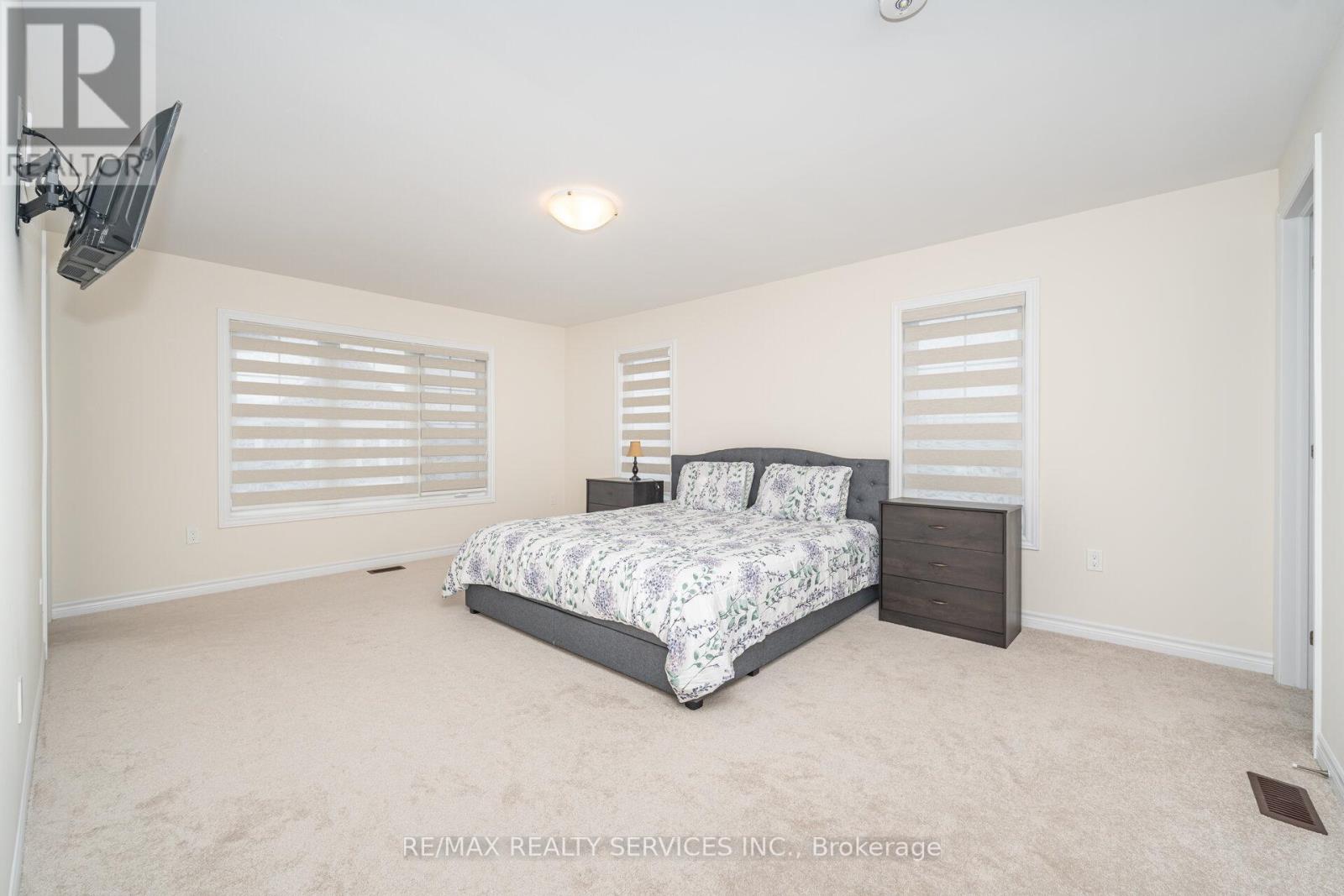 10 Conboy Drive, Erin, Ontario  N0B 1T0 - Photo 24 - X12548052