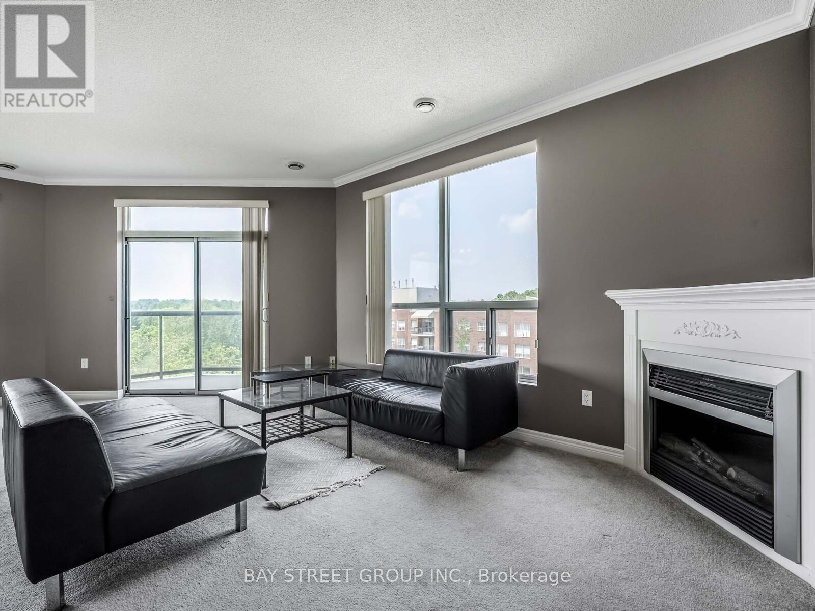 606 - 255 Keats Way, Waterloo, Ontario  N2L 6N6 - Photo 11 - X12548058