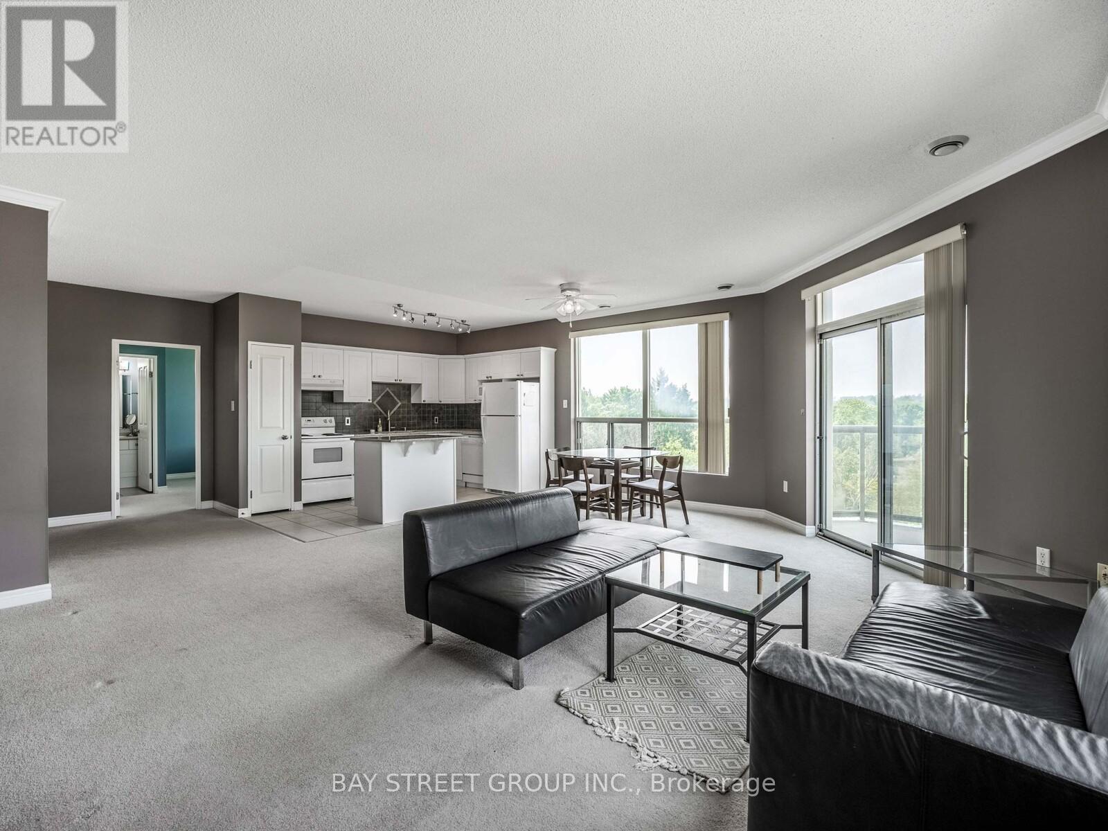 606 - 255 Keats Way, Waterloo, Ontario  N2L 6N6 - Photo 12 - X12548058