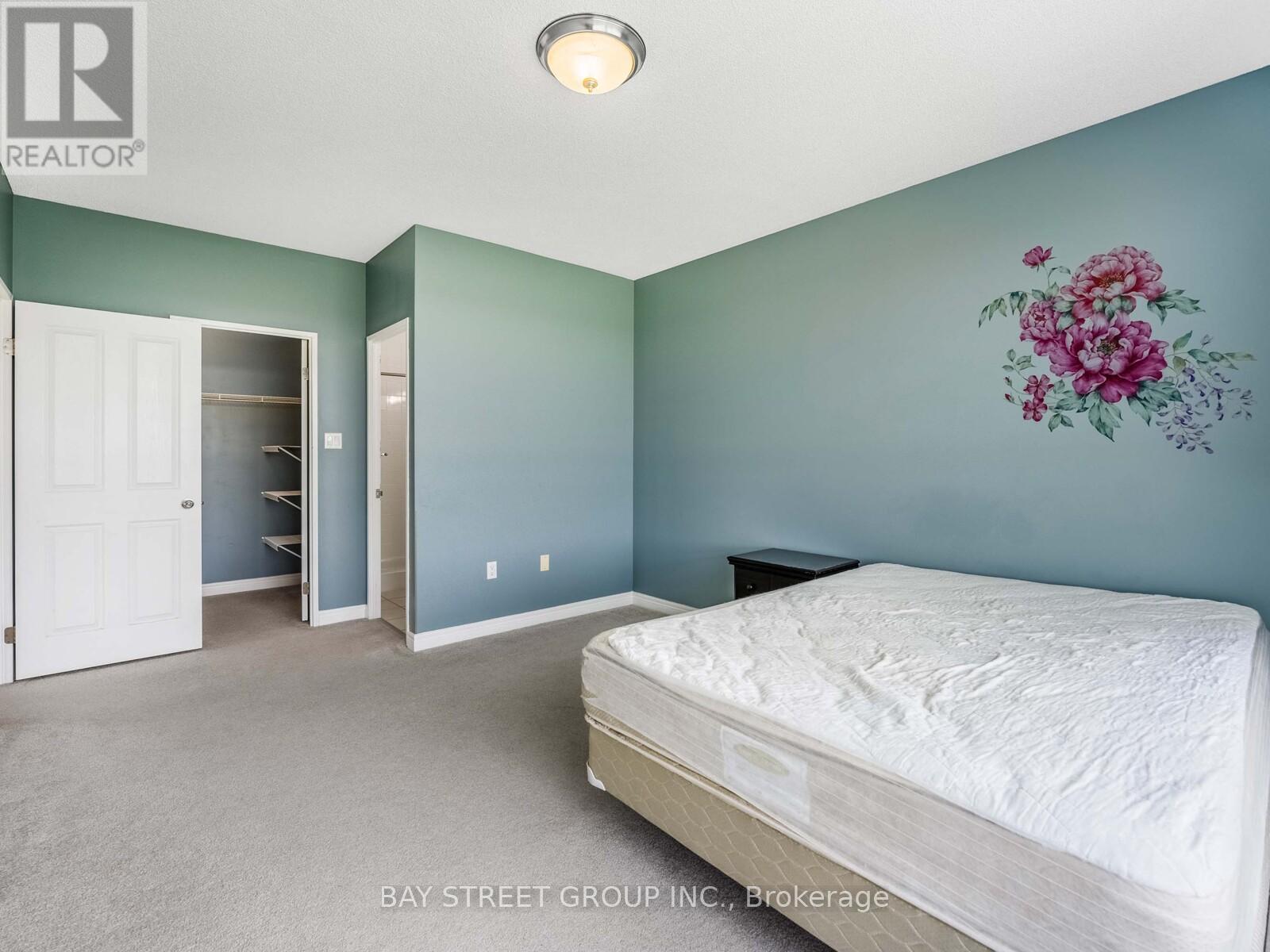 606 - 255 Keats Way, Waterloo, Ontario  N2L 6N6 - Photo 20 - X12548058